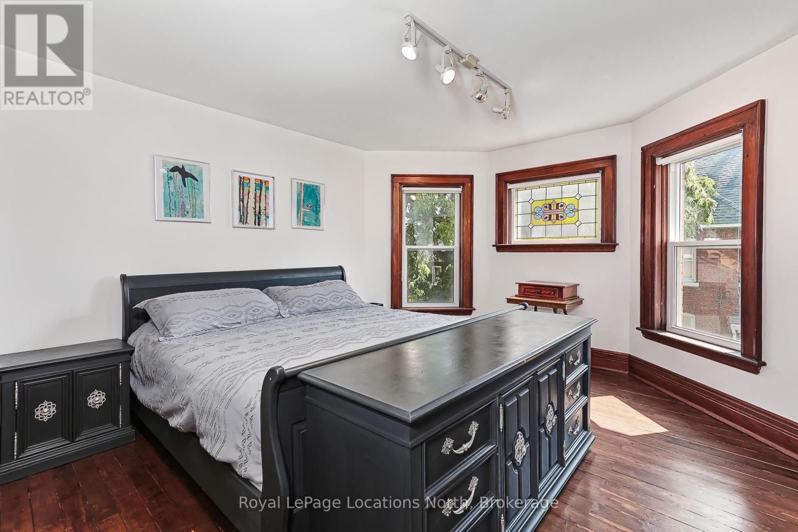 43 Elgin Street, Collingwood, Ontario  L9Y 3L6 - Photo 32 - S12461511