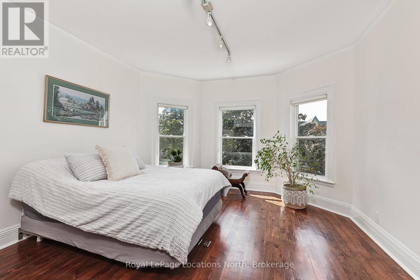 43 Elgin Street, Collingwood, Ontario  L9Y 3L6 - Photo 36 - S12461511