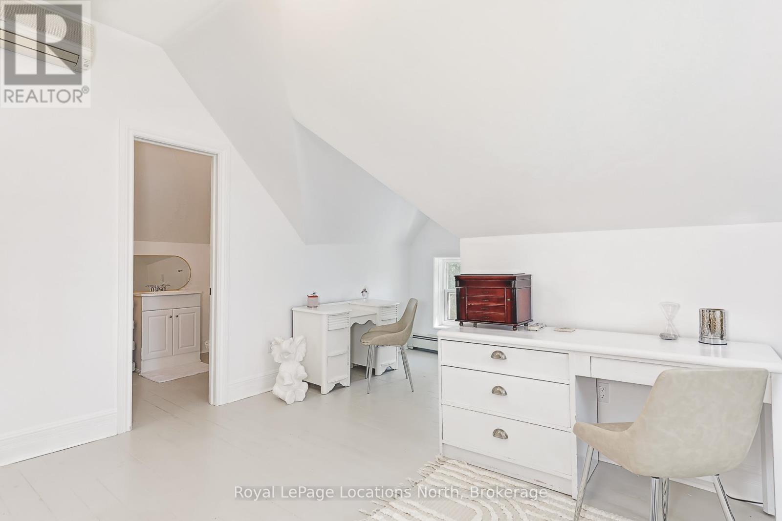 43 Elgin Street, Collingwood, Ontario  L9Y 3L6 - Photo 42 - S12461511