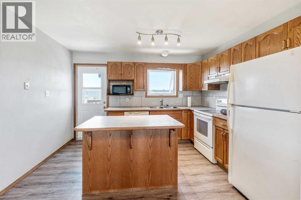 199 Mt Crandell Crescent W, Lethbridge, Alberta  T1K 6M2 - Photo 13 - A2229483