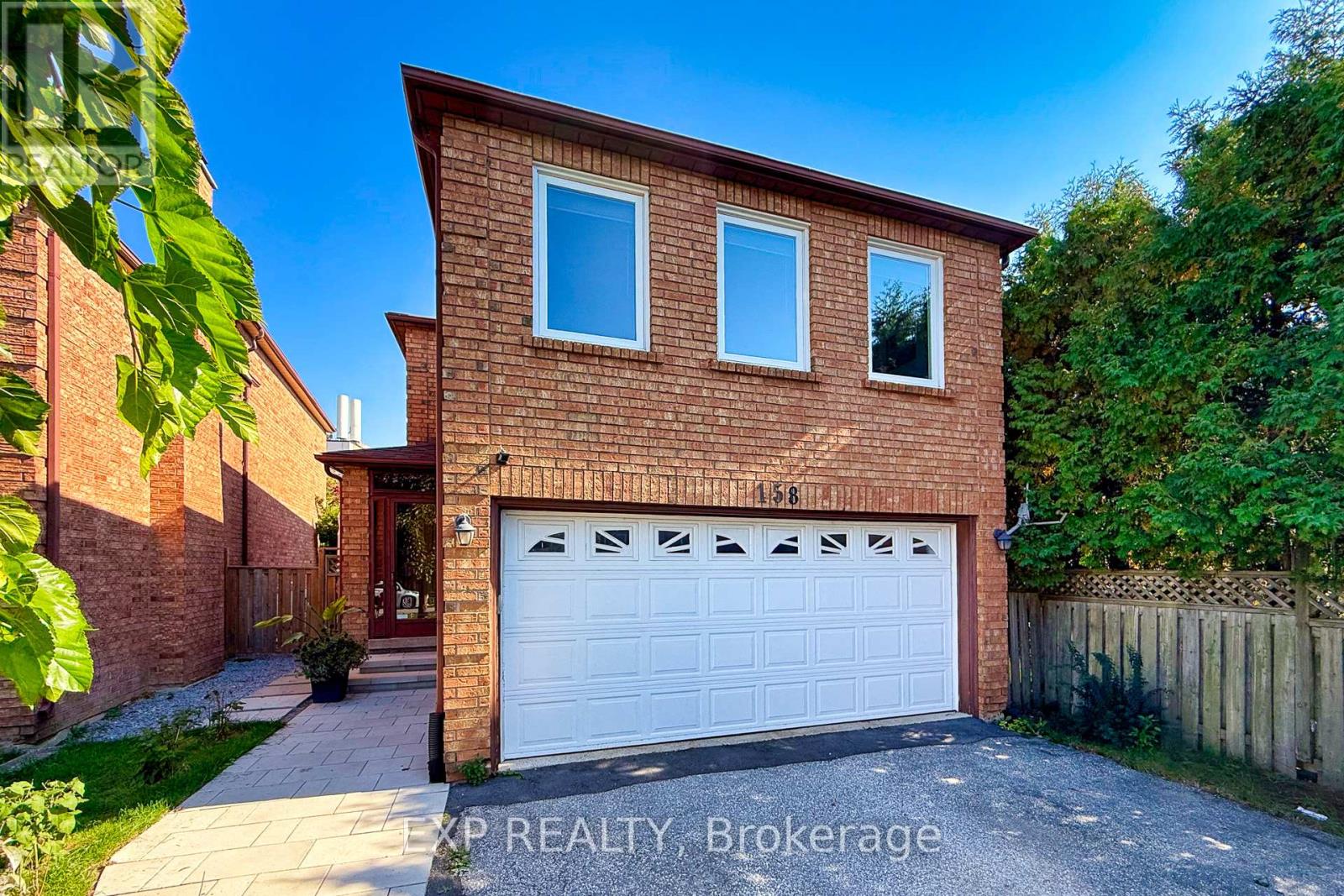 158 Millcroft Way, Vaughan, Ontario  L4J 6P6 - Photo 3 - N12461428