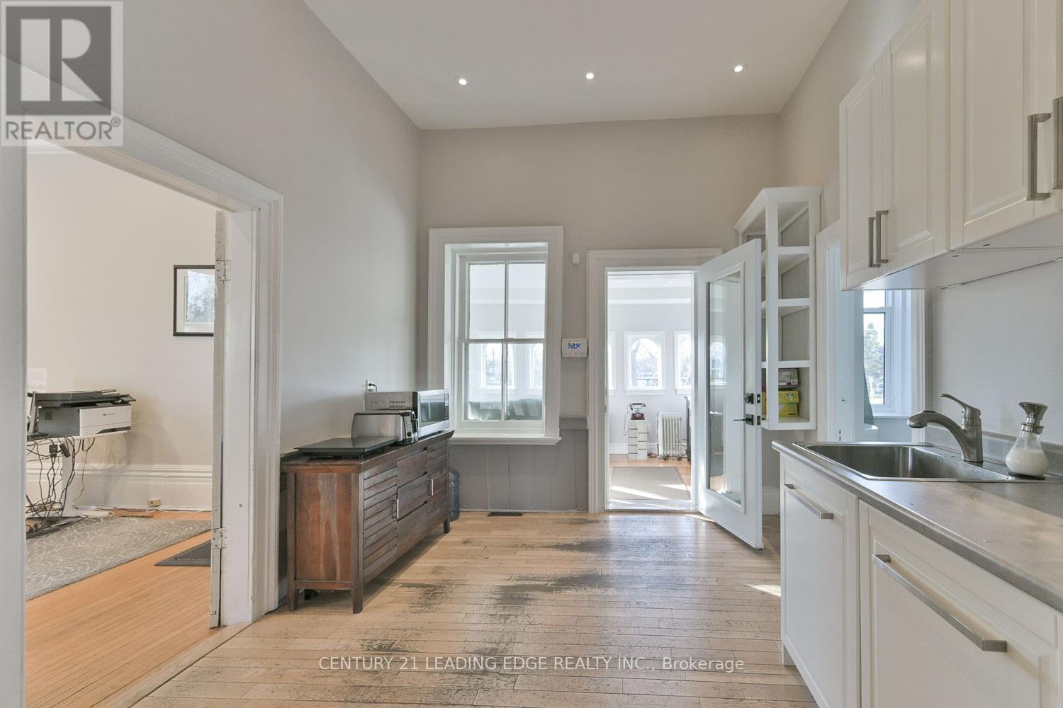 202 Main Street N, Markham, Ontario  L3P 1Y3 - Photo 14 - N12461443