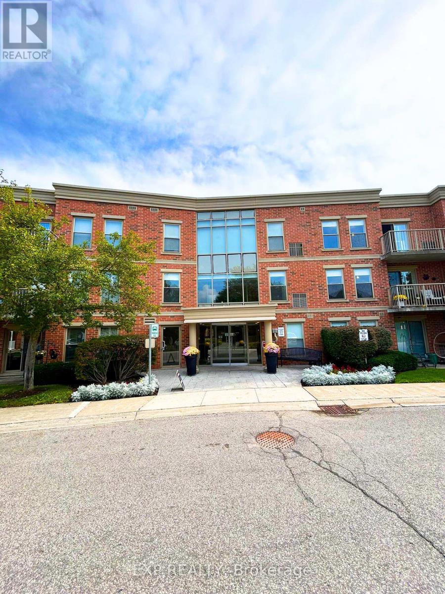208 - 22 JAMES HILL COURT, Uxbridge, Ontario