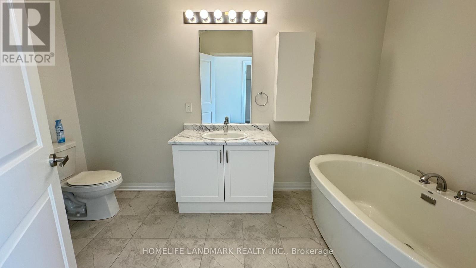 1 Beer Lane, Markham, Ontario  L6E 0V2 - Photo 16 - N12461469