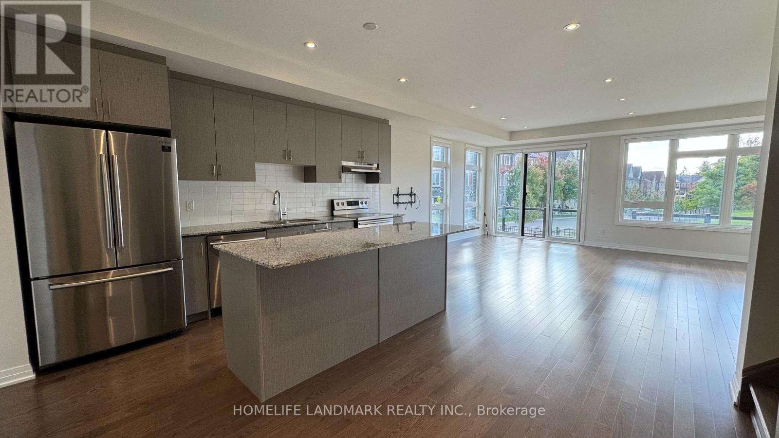 1 Beer Lane, Markham, Ontario  L6E 0V2 - Photo 4 - N12461469