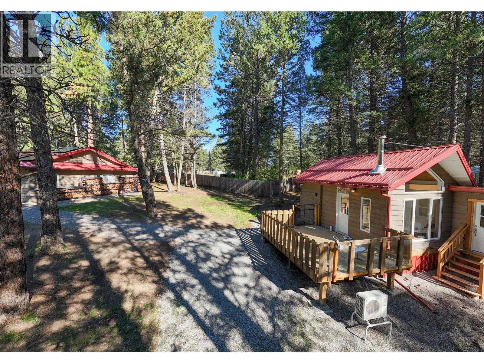 3306 Palmer Road, Baynes Lake, British Columbia  V0B 1T4 - Photo 5 - 10365727