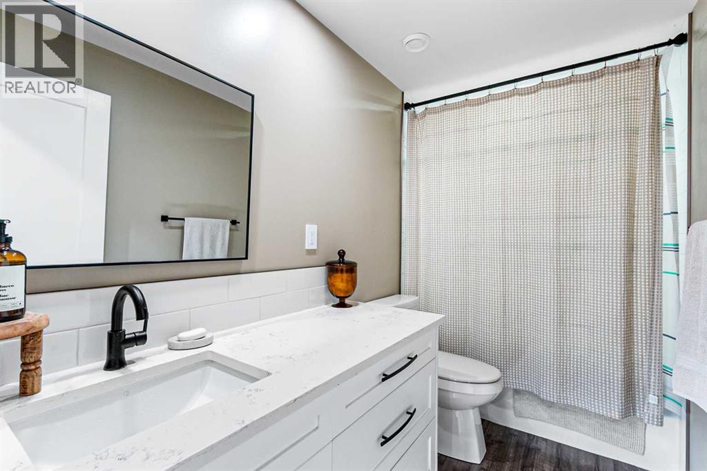 6 Mt View Close, Olds, Alberta  T4H 1B7 - Photo 28 - A2261692