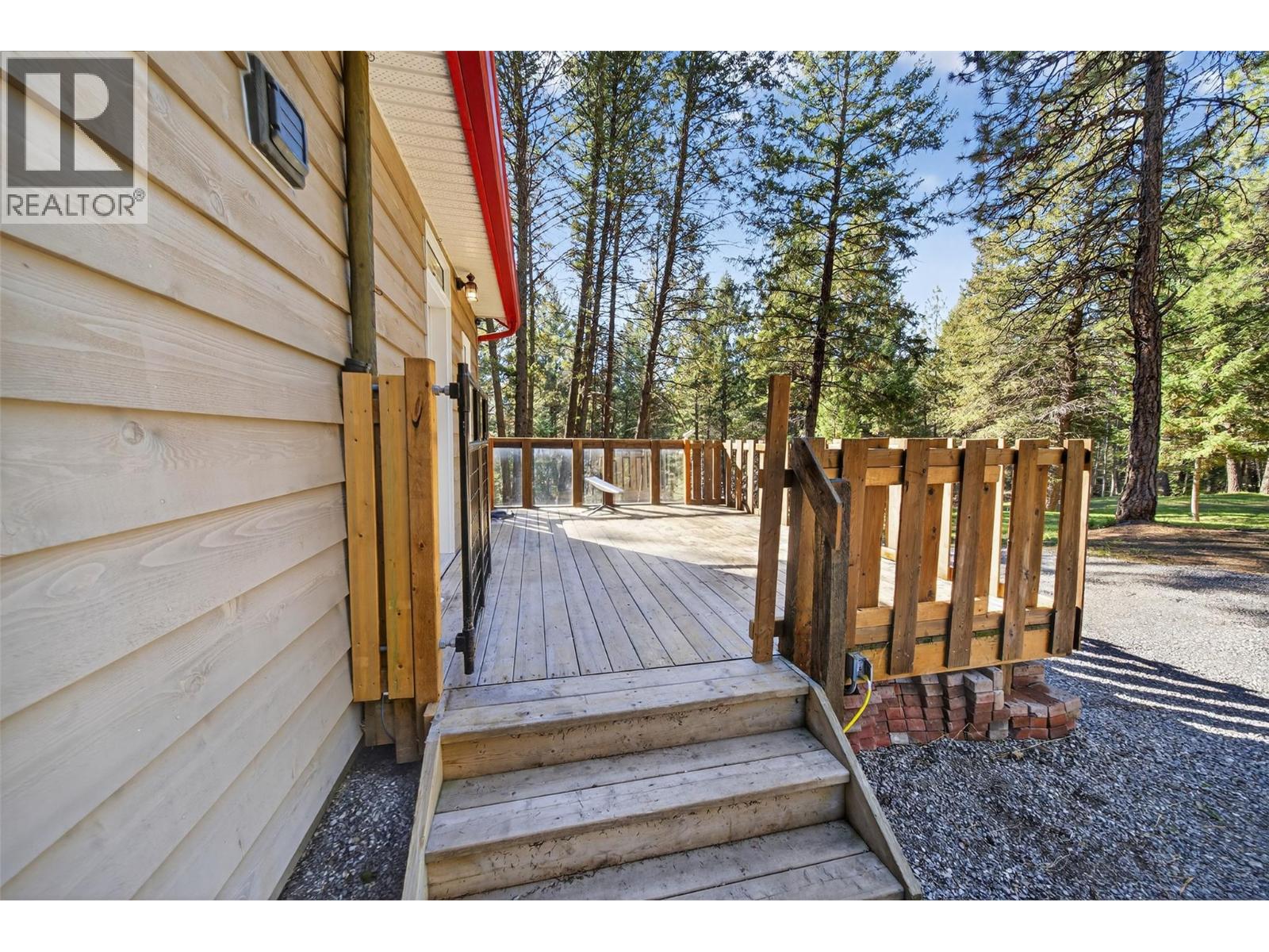3306 Palmer Road, Baynes Lake, British Columbia  V0B 1T4 - Photo 35 - 10365727