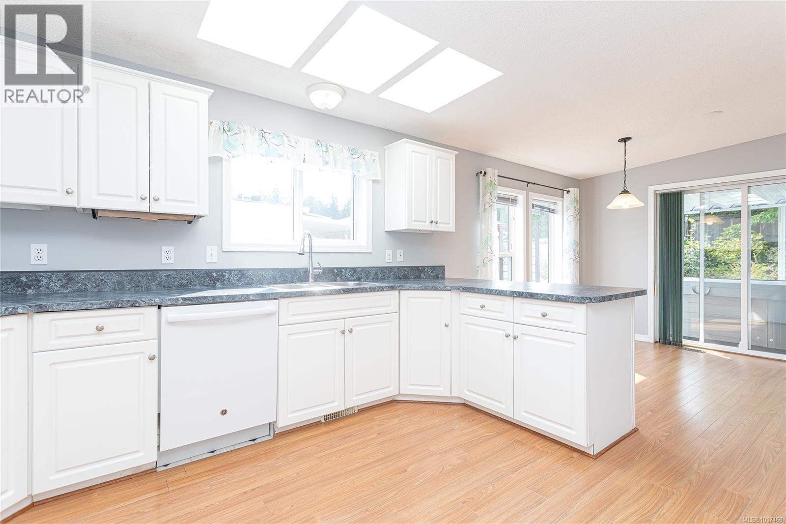 90 3835 Maplewood Dr, Nanaimo, British Columbia  V9T 6B9 - Photo 14 - 1017468