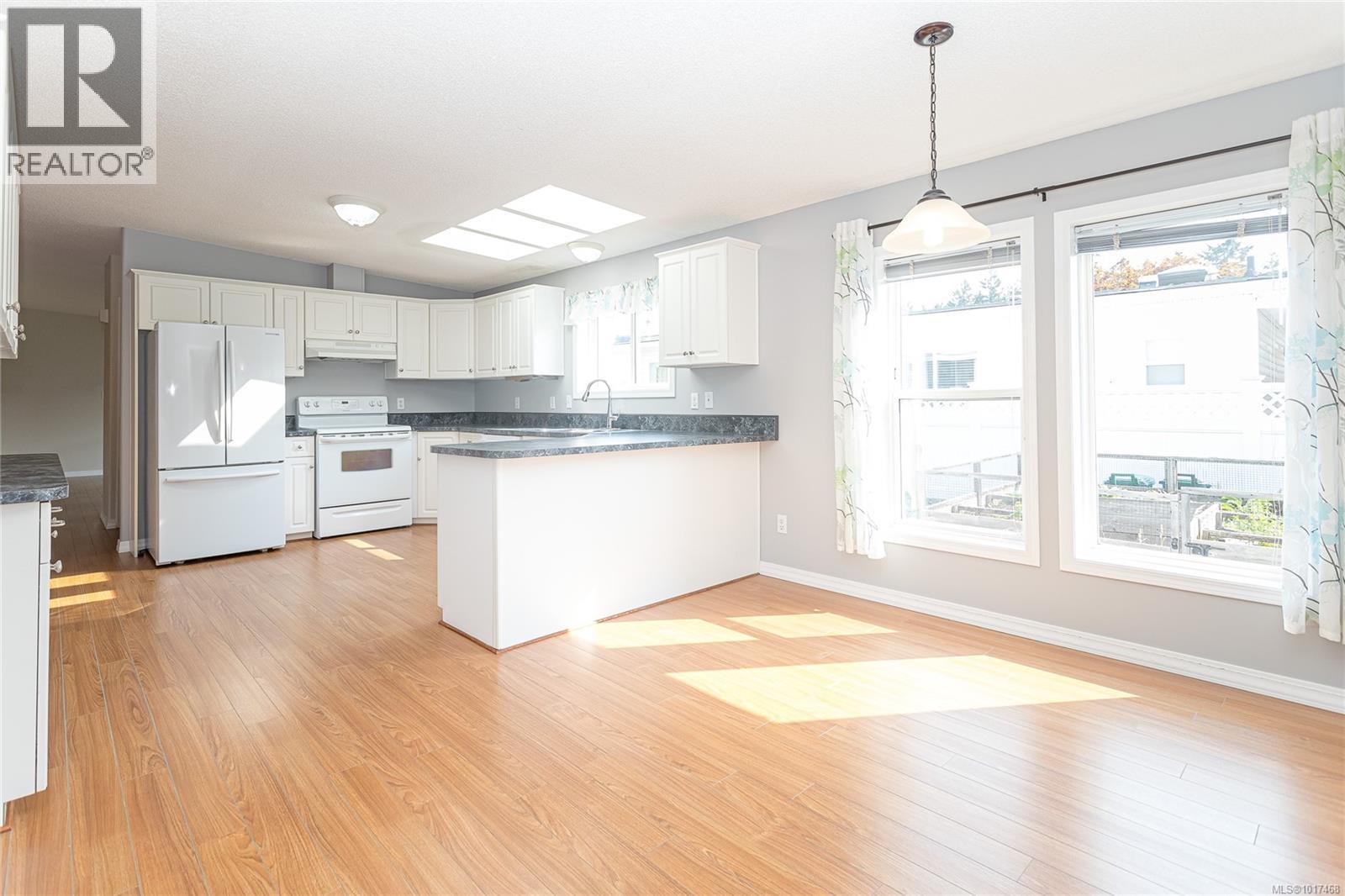 90 3835 Maplewood Dr, Nanaimo, British Columbia  V9T 6B9 - Photo 16 - 1017468