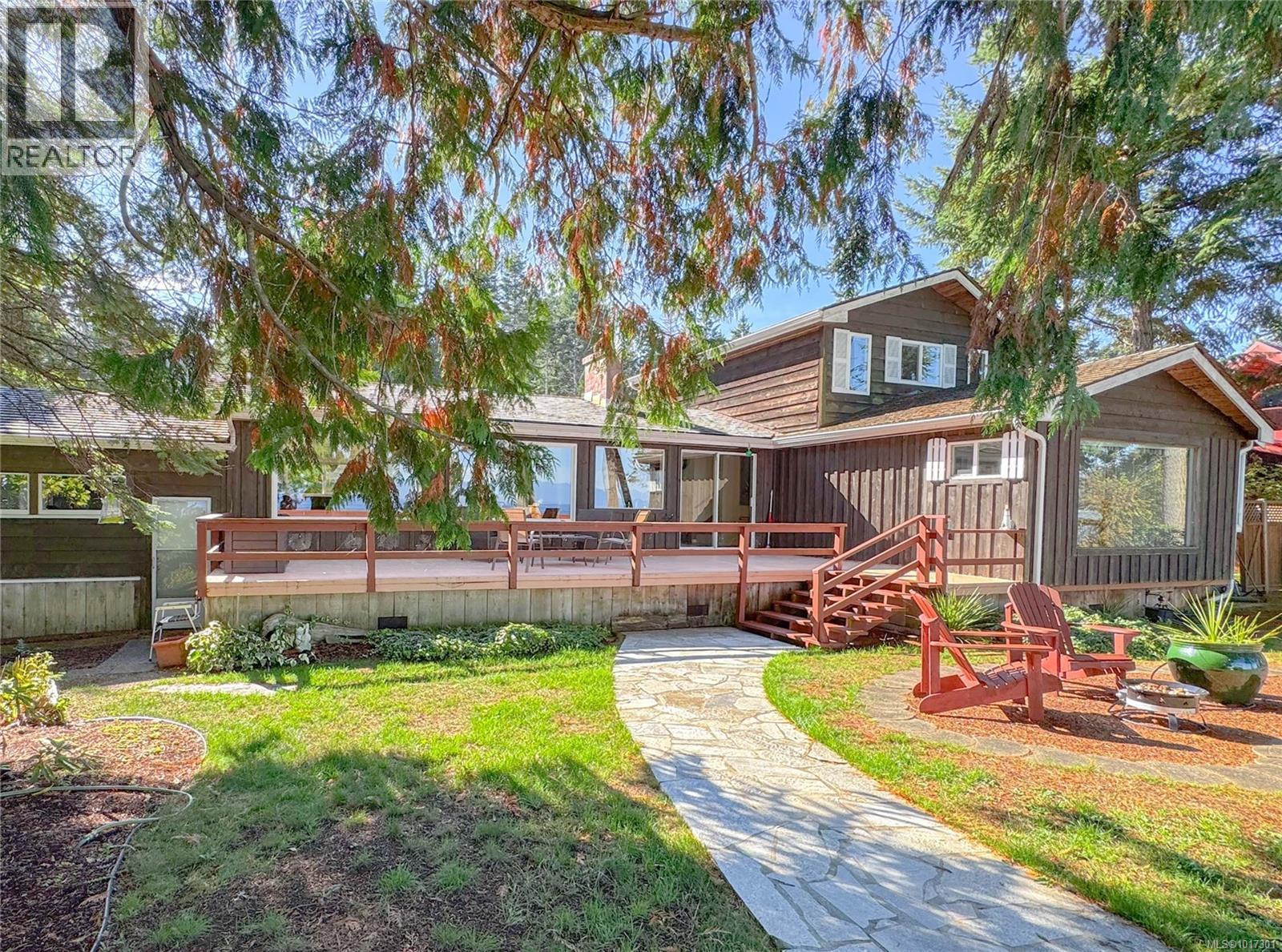 1712 Tashtego Cres, Gabriola Island, British Columbia  V0R 1X5 - Photo 3 - 1017301