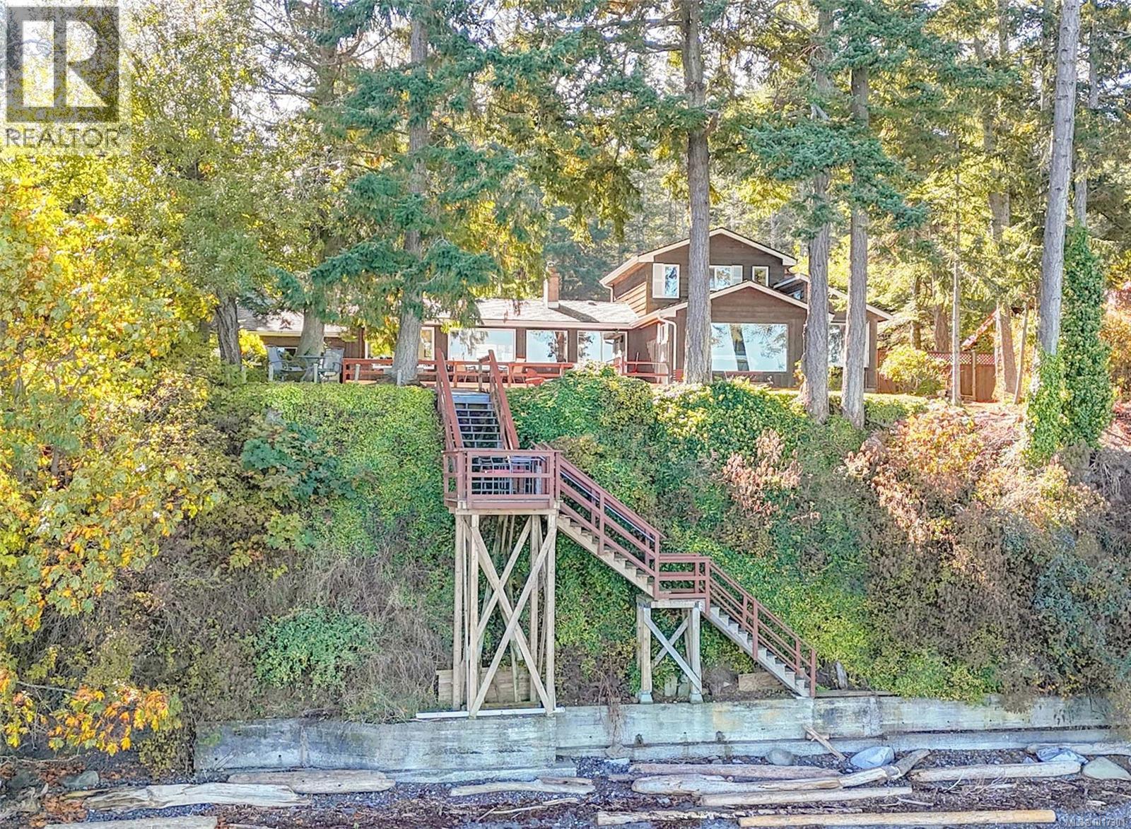 1712 Tashtego Cres, Gabriola Island, British Columbia  V0R 1X5 - Photo 35 - 1017301