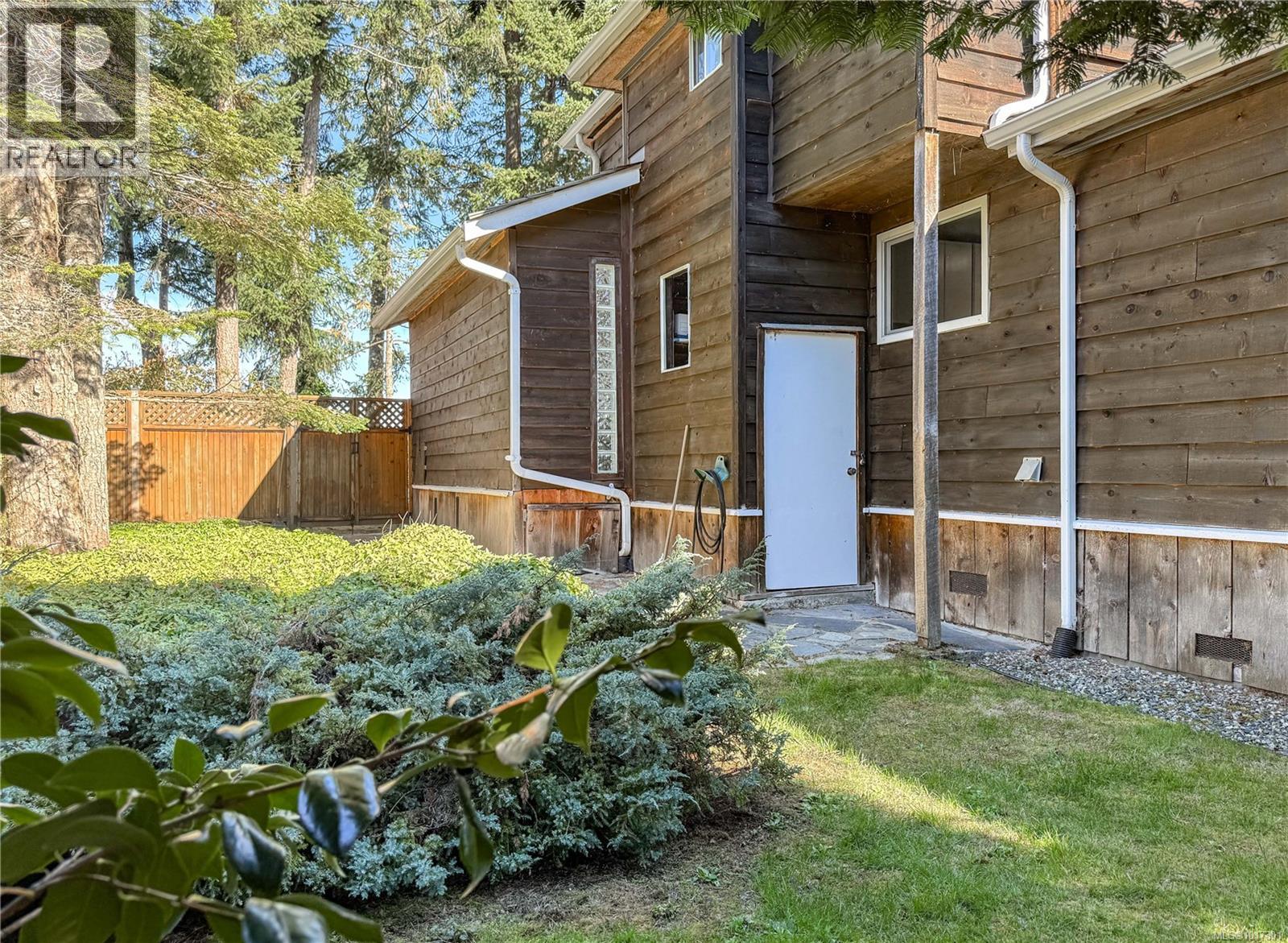 1712 Tashtego Cres, Gabriola Island, British Columbia  V0R 1X5 - Photo 47 - 1017301