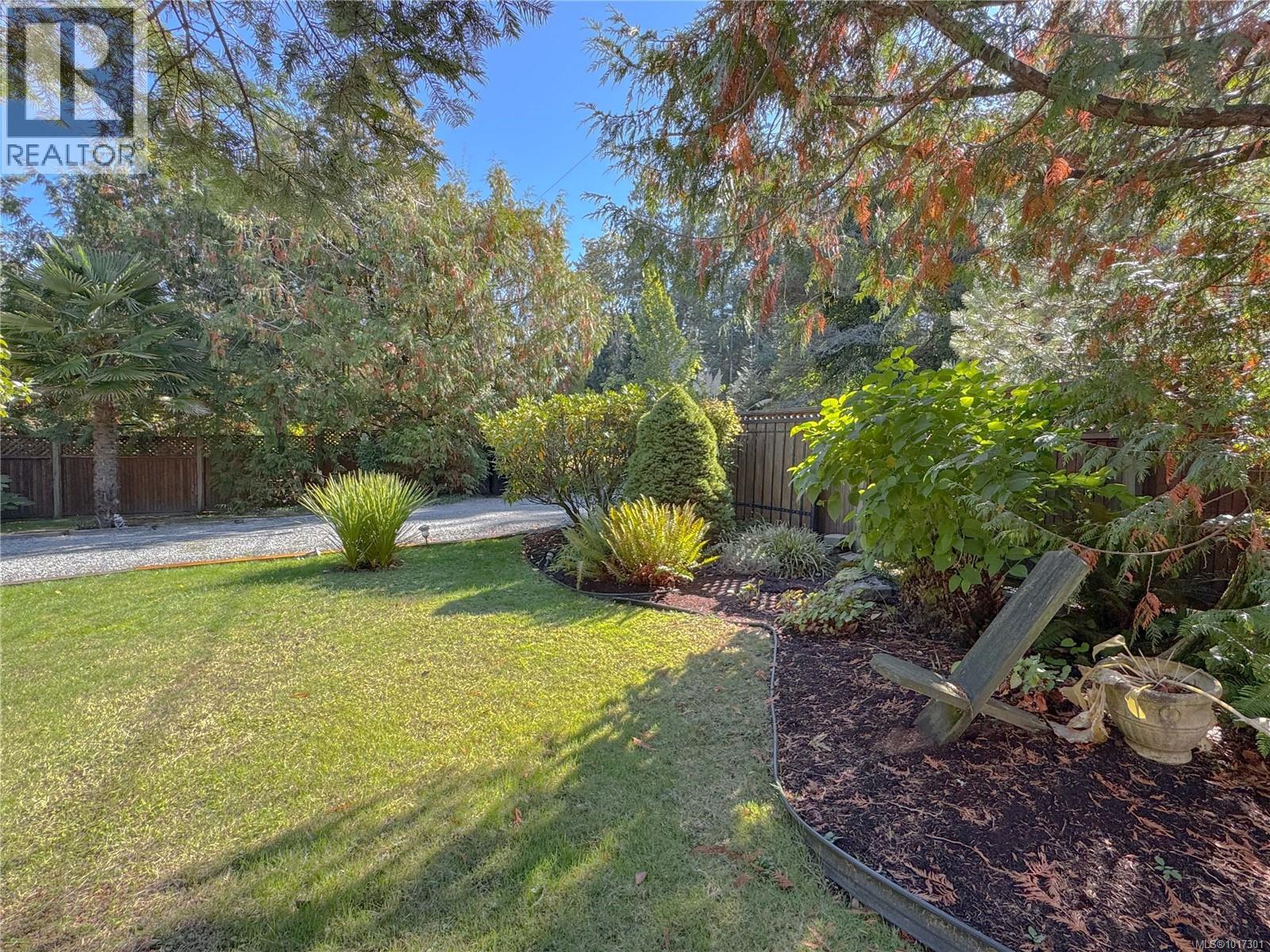 1712 Tashtego Cres, Gabriola Island, British Columbia  V0R 1X5 - Photo 48 - 1017301
