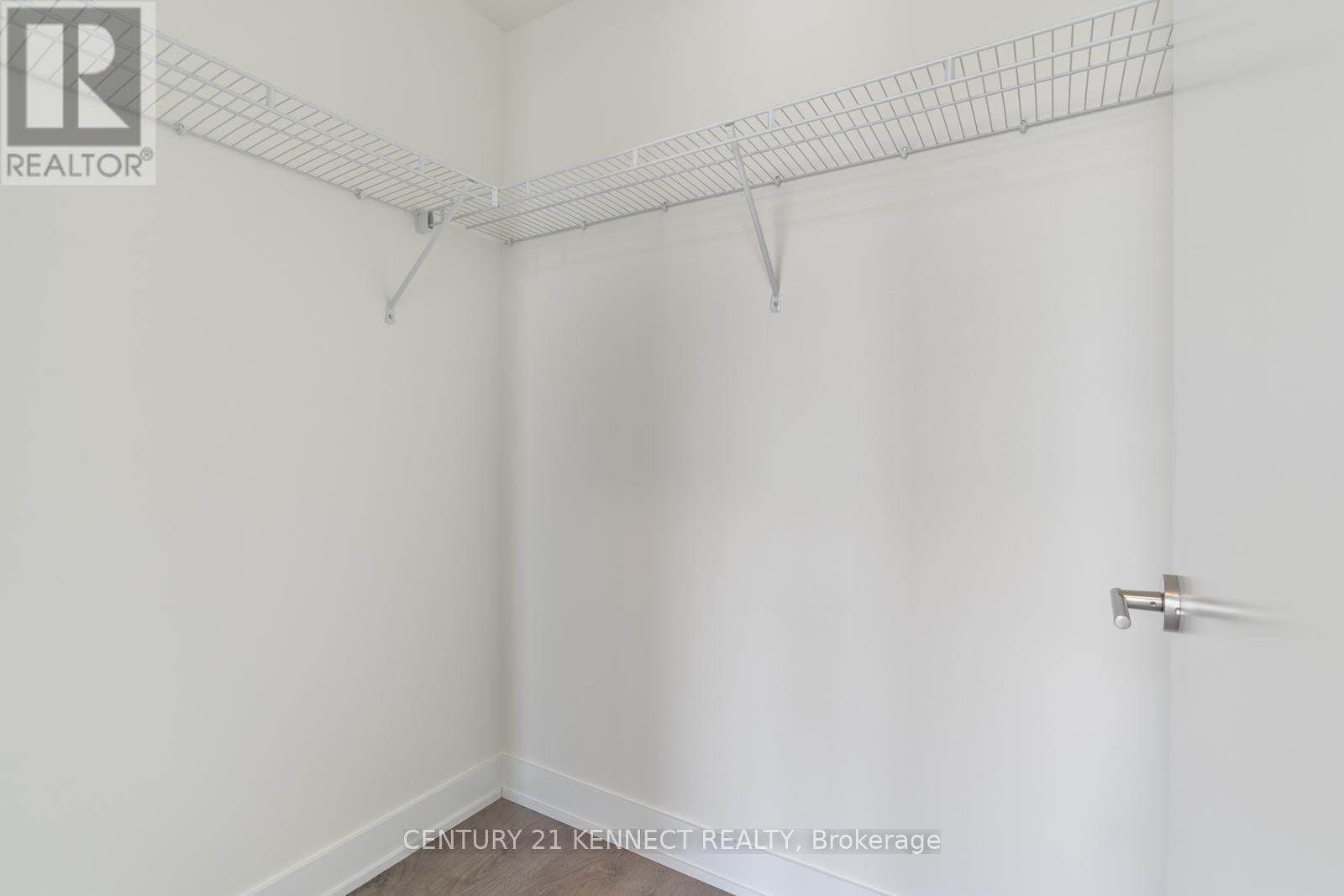 101 - 180 Veterans Drive, Brampton, Ontario  L7A 5G7 - Photo 19 - W12461415