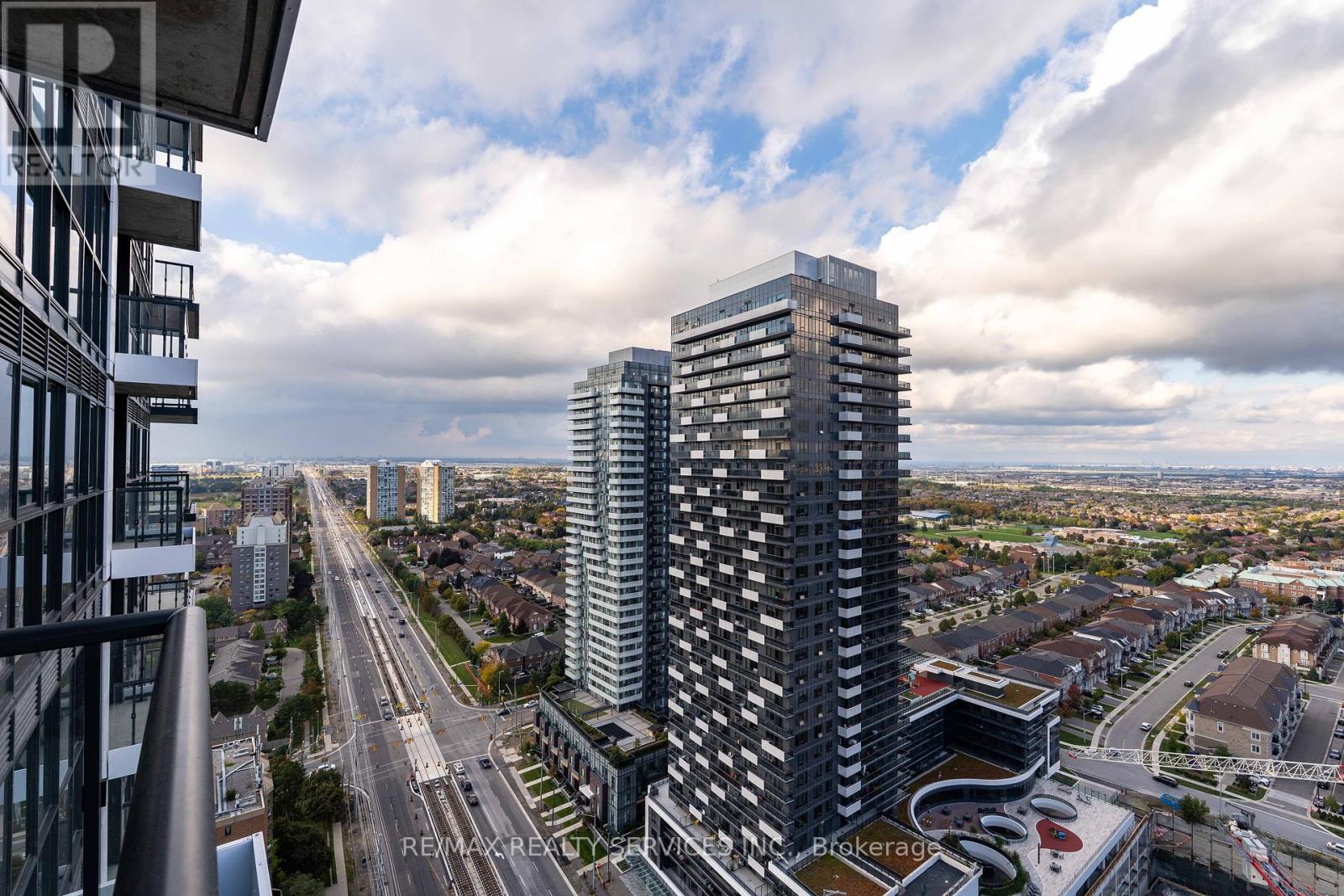 2601 - 15 Watergarden Drive, Mississauga, Ontario  L5R 0H4 - Photo 26 - W12461454