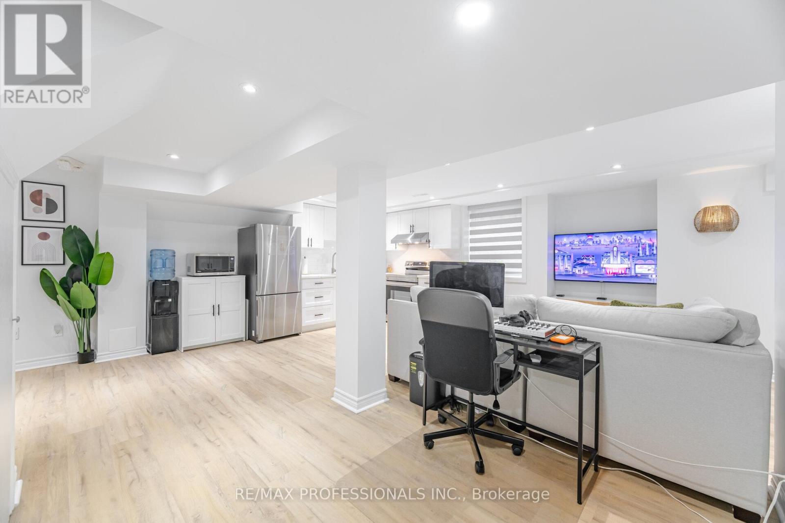 102 Tanager Square, Brampton, Ontario  L6Z 1X2 - Photo 36 - W12461466