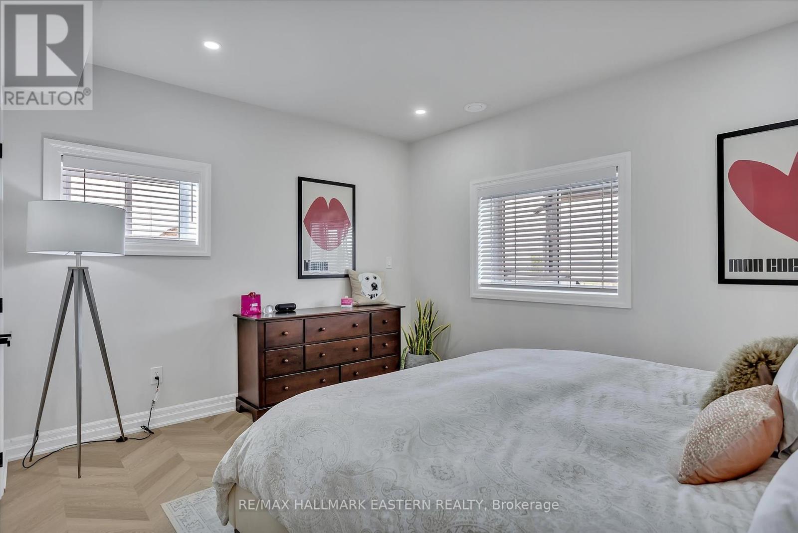 35 Lakeview Crescent, Kawartha Lakes, Ontario  K0M 1A0 - Photo 30 - X12393905