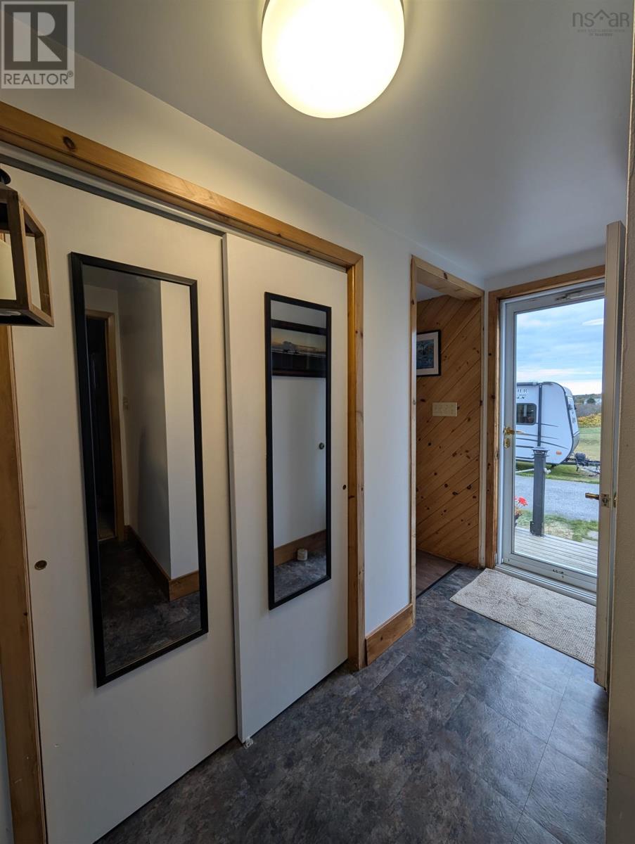 637 Highway 335, West Pubnico, Nova Scotia  B0W 3S0 - Photo 11 - 202525787