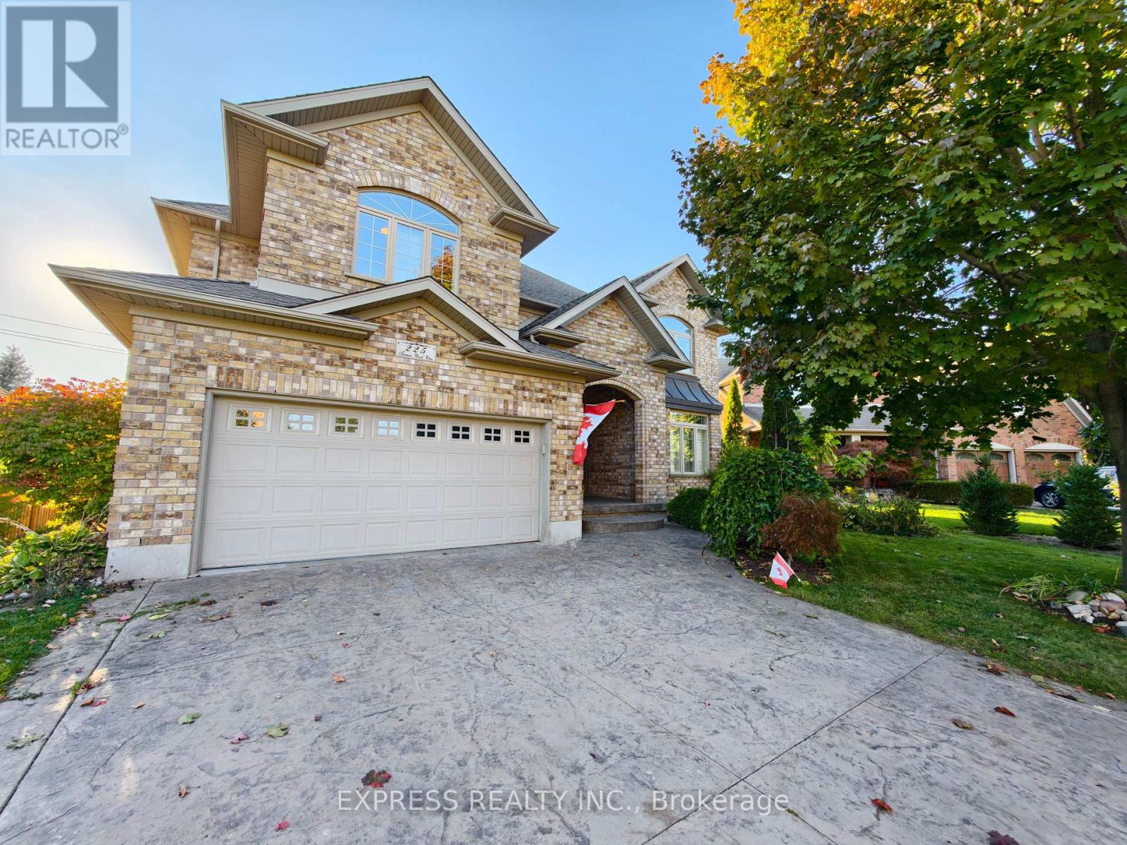 225 TERRACE WOOD CRESCENT, Kitchener, Ontario