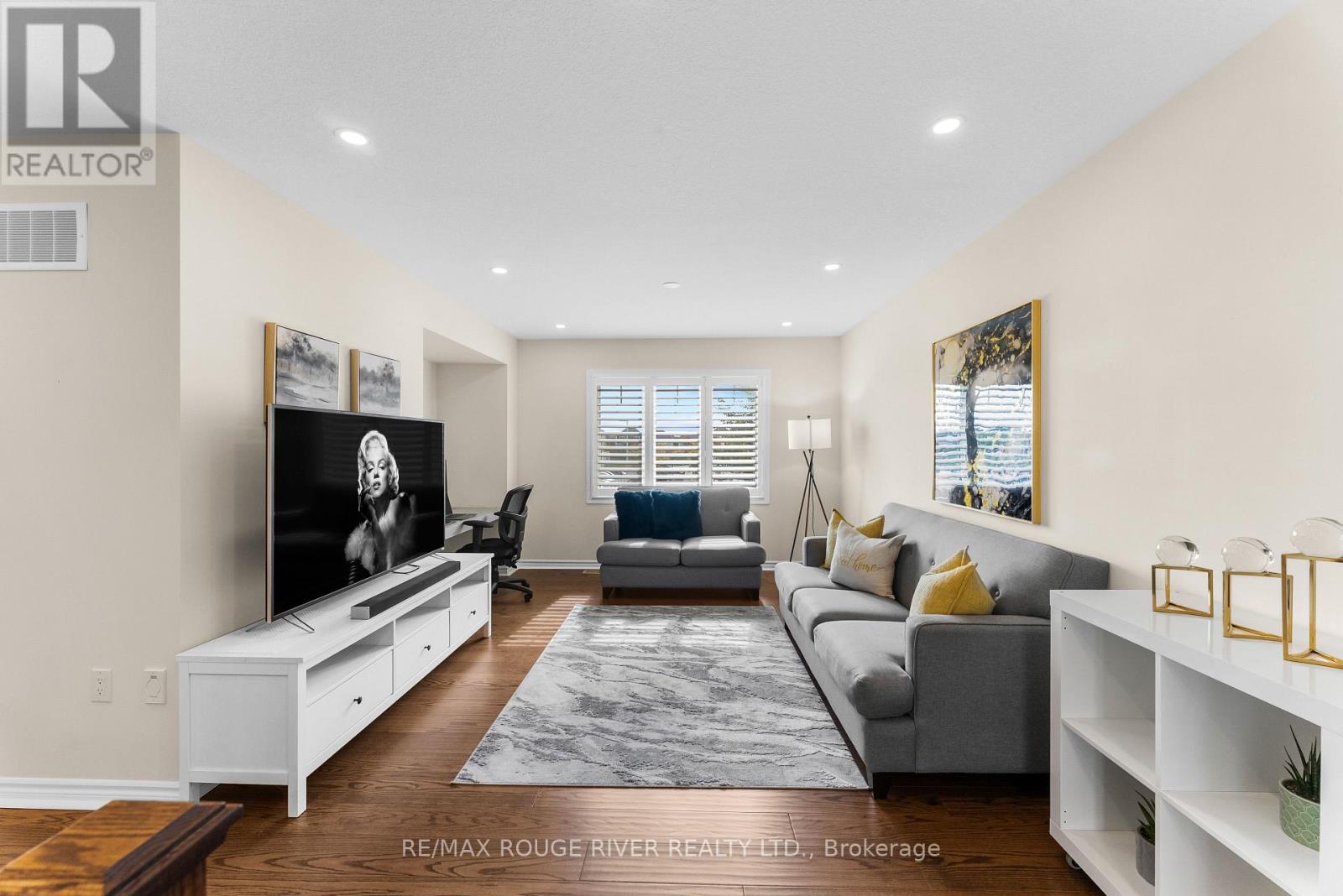 326 Seabrook Drive, Kitchener, Ontario  N2R 0L8 - Photo 19 - X12461413