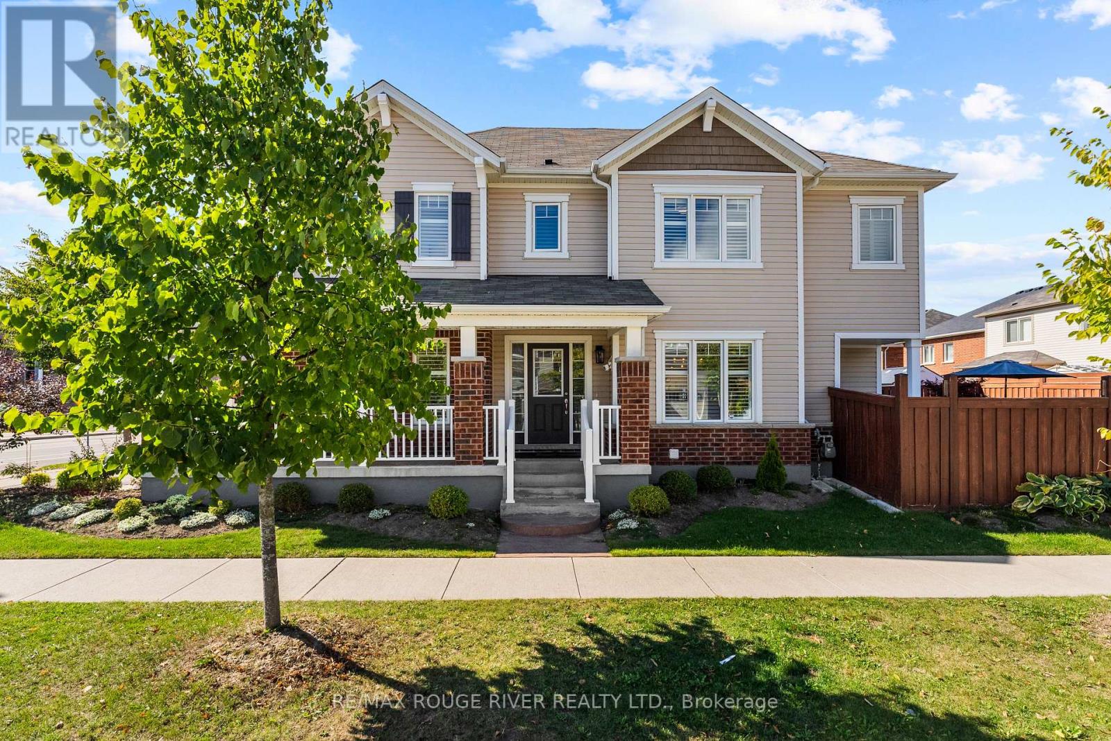 326 Seabrook Drive, Kitchener, Ontario  N2R 0L8 - Photo 2 - X12461413