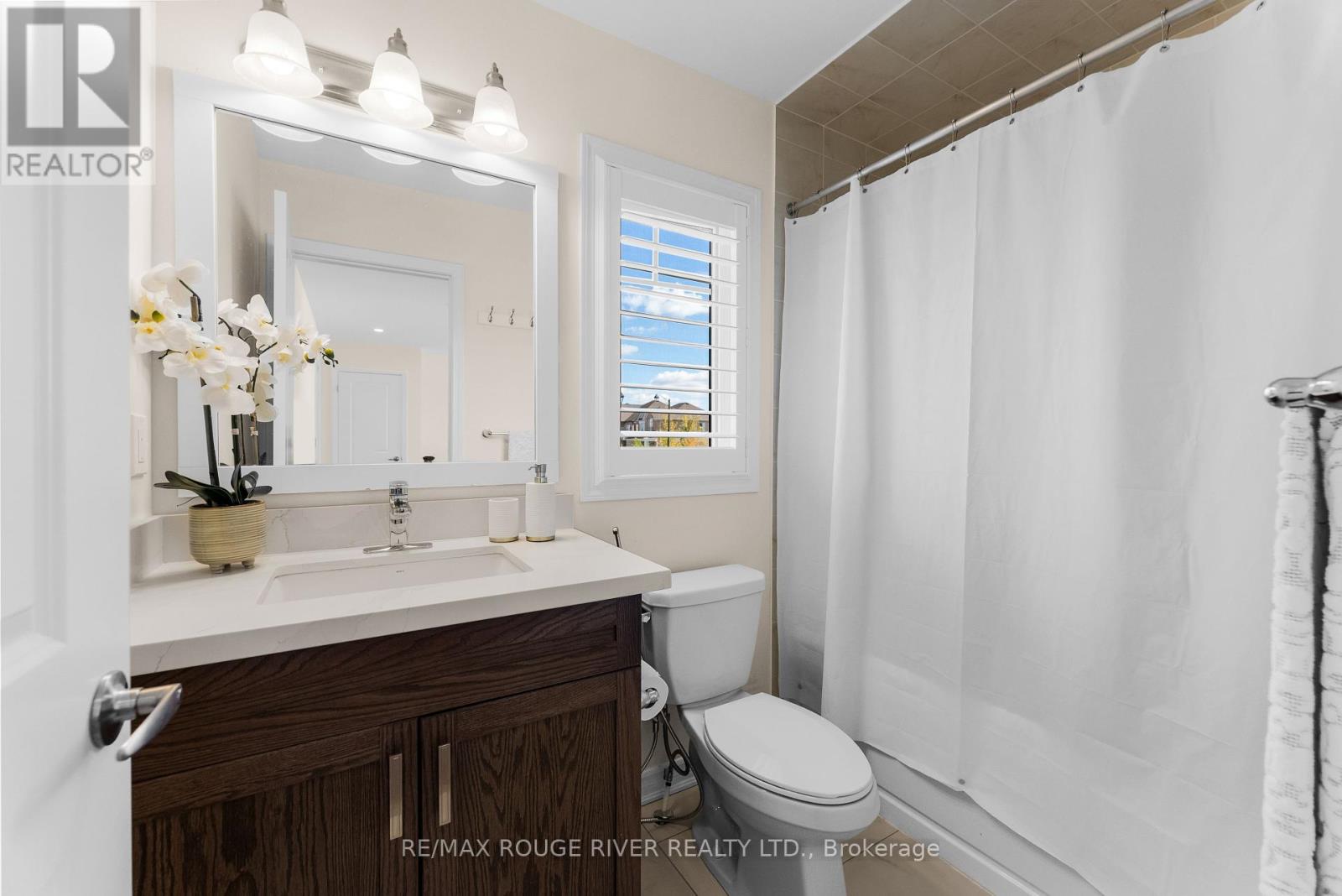 326 Seabrook Drive, Kitchener, Ontario  N2R 0L8 - Photo 29 - X12461413