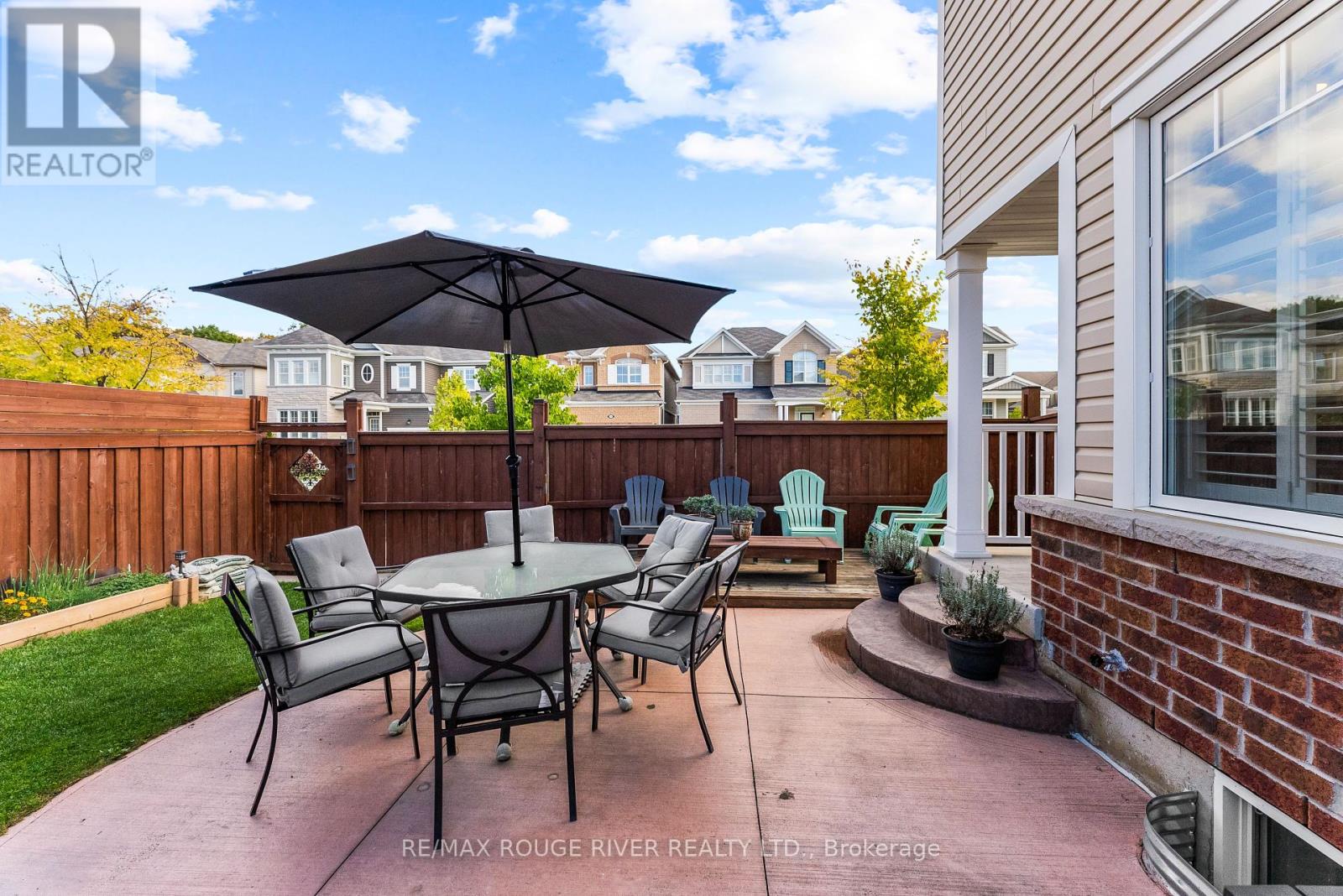326 Seabrook Drive, Kitchener, Ontario  N2R 0L8 - Photo 38 - X12461413