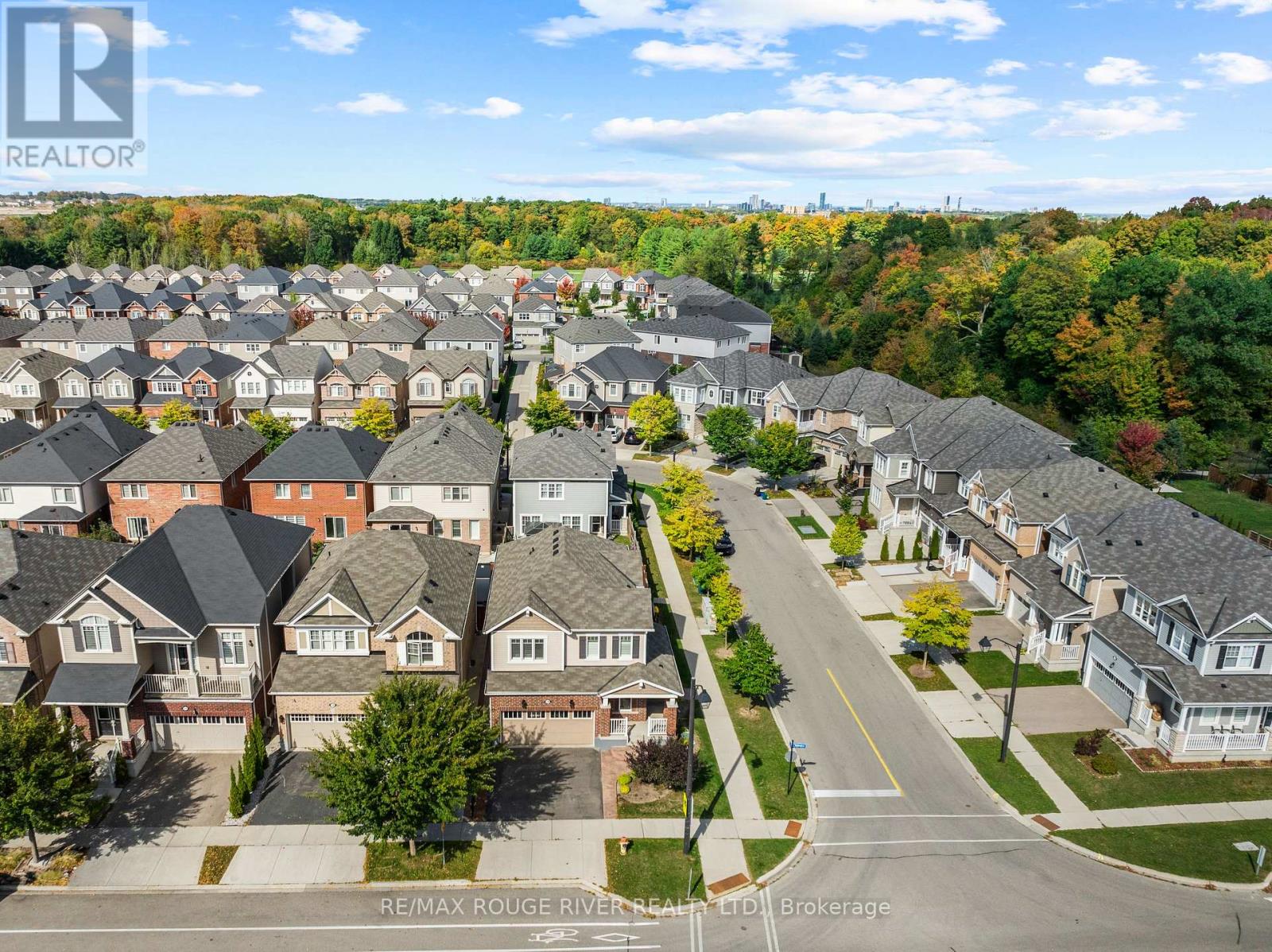 326 Seabrook Drive, Kitchener, Ontario  N2R 0L8 - Photo 47 - X12461413