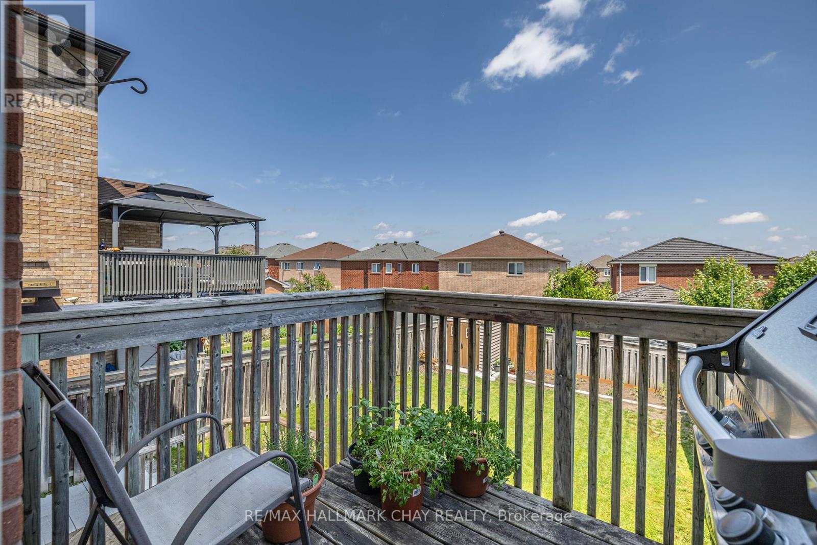 23 Smith Street, Bradford West Gwillimbury, Ontario  L3Z 3E1 - Photo 28 - X12461468