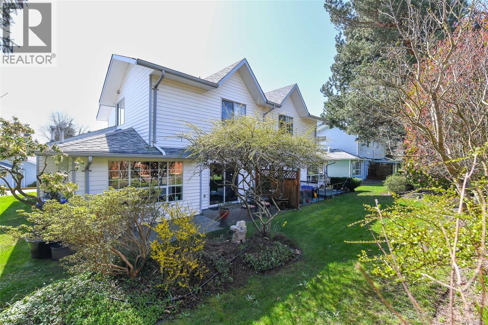 12 2200 Manor Dr, Comox, British Columbia  V9M 1C4 - Photo 41 - 1015135