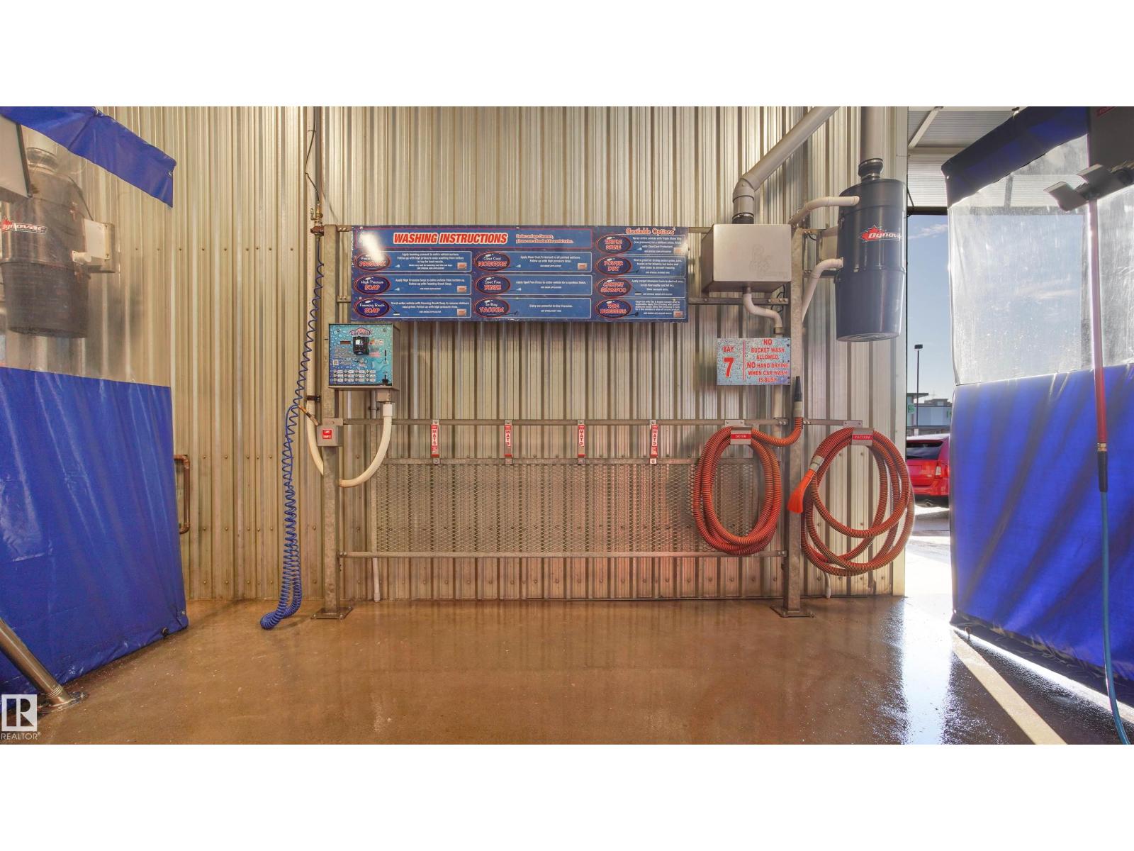 4381 167 Av Nw, Edmonton, Alberta  T5Y 3Y2 - Photo 15 - E4461997