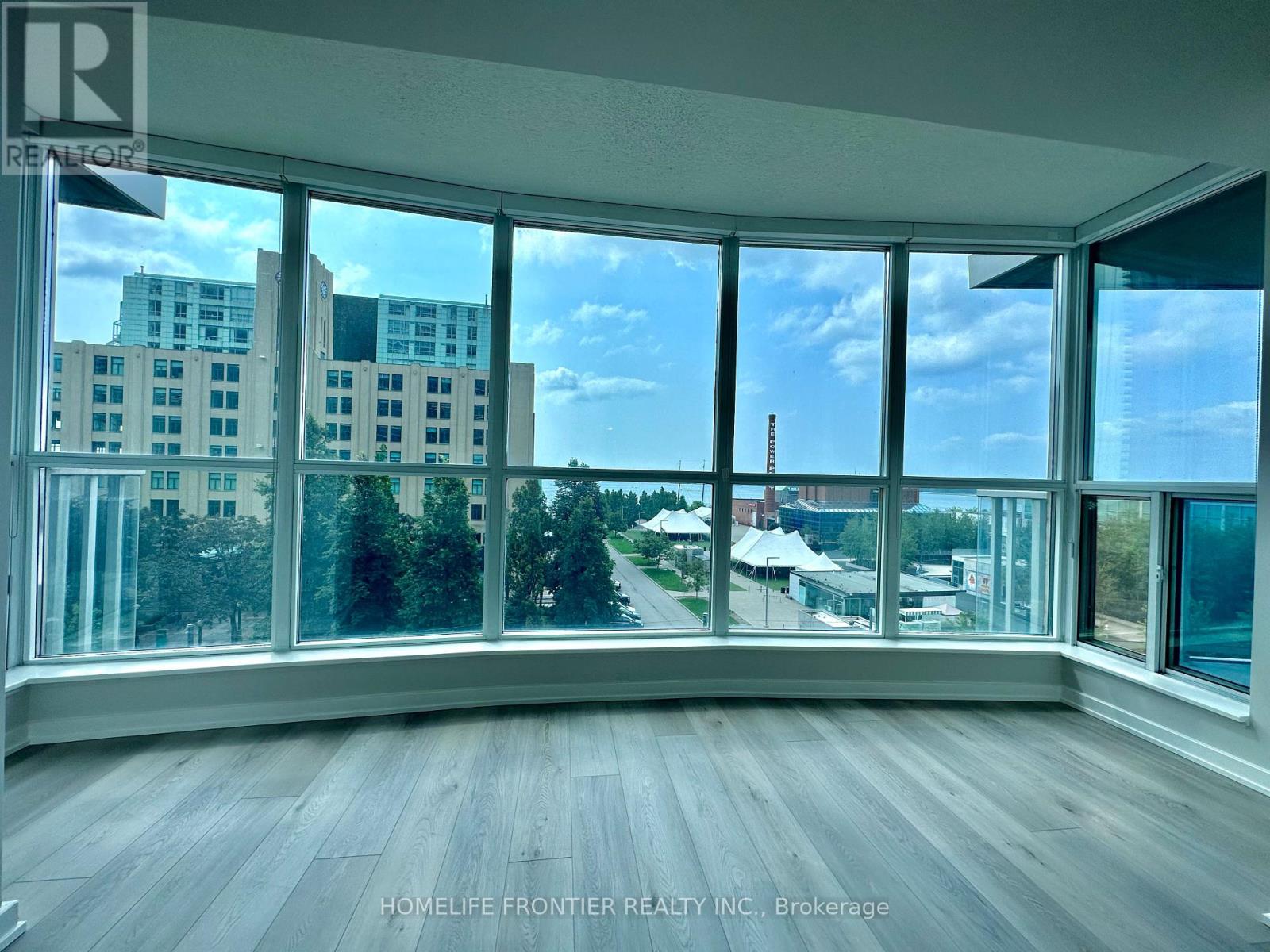 507 - 208 Queens Quay W, Toronto, Ontario  M5J 2Y5 - Photo 11 - C12461481