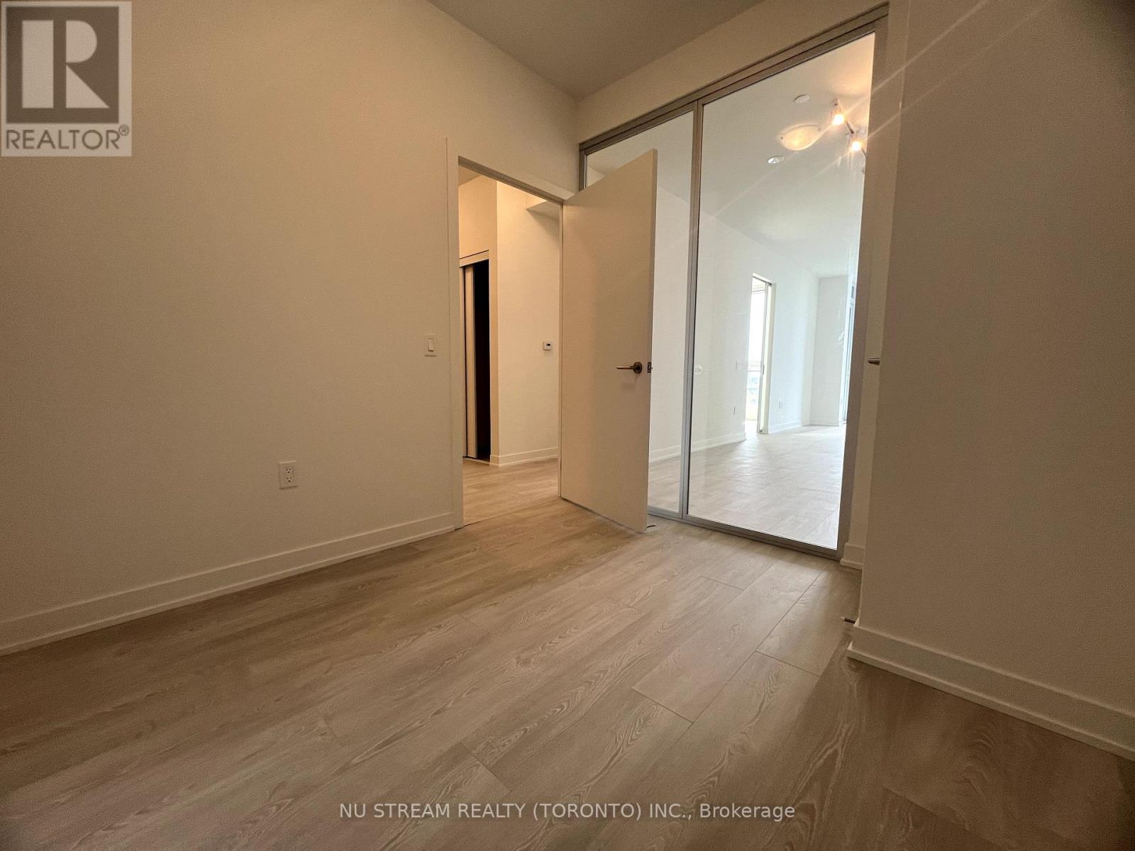 624 - 1 Kyle Lowry Road, Toronto, Ontario  M3C 0S6 - Photo 11 - C12461486