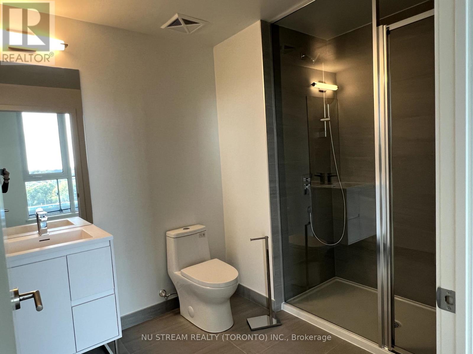 624 - 1 Kyle Lowry Road, Toronto, Ontario  M3C 0S6 - Photo 9 - C12461486