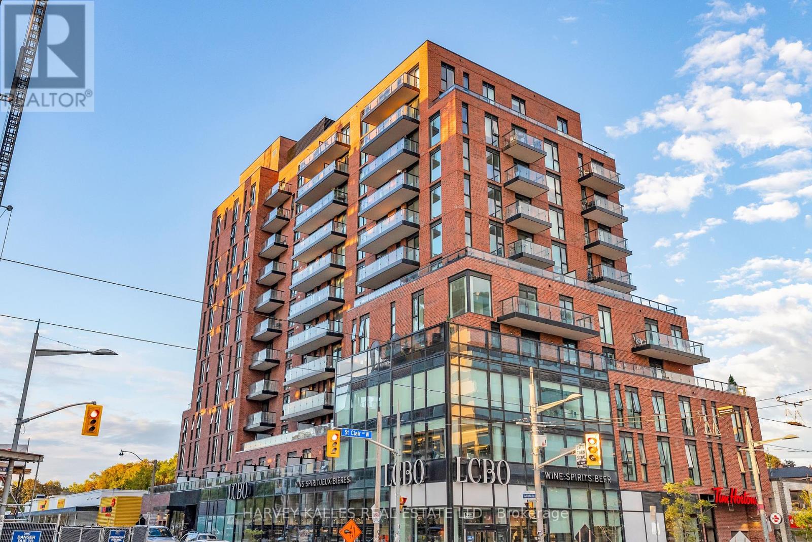 1105 - 185 ALBERTA AVENUE, Toronto, Ontario