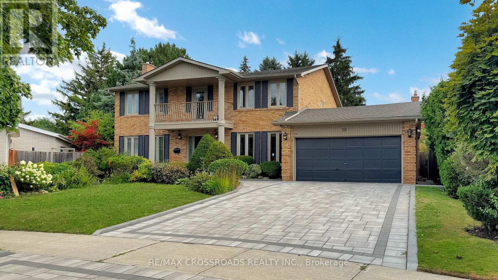 58 COSMIC DRIVE, Toronto, Ontario