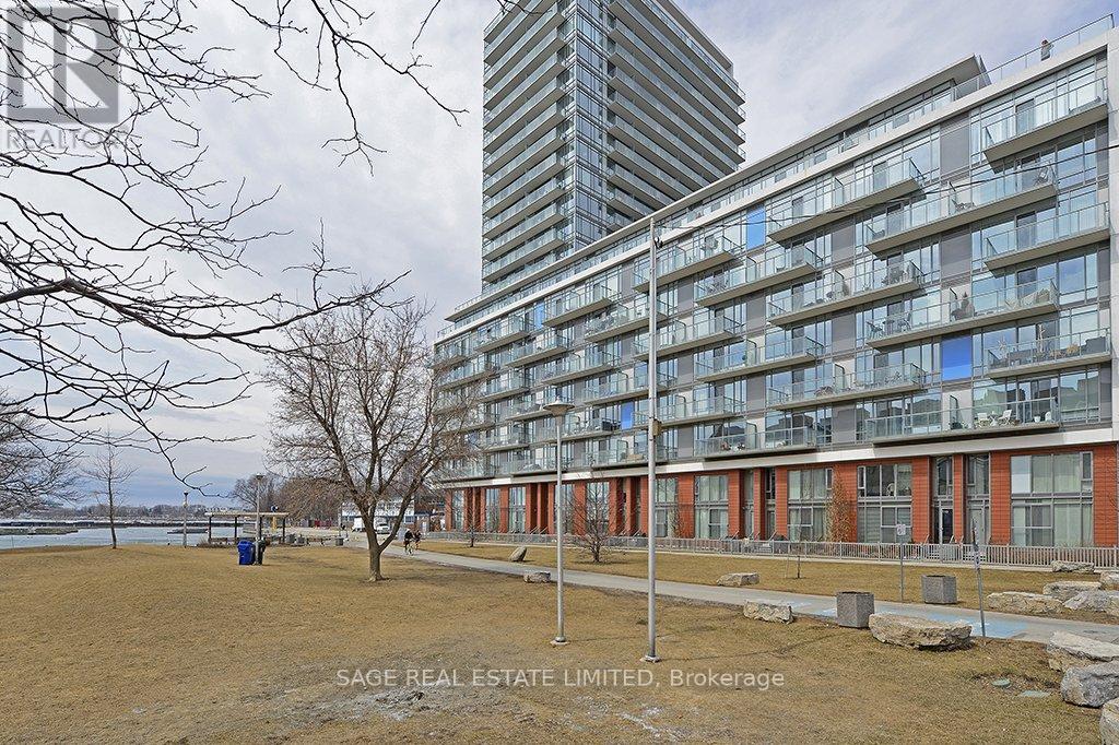 731 - 90 Stadium Road, Toronto, Ontario  M5V 3W5 - Photo 10 - C12461531