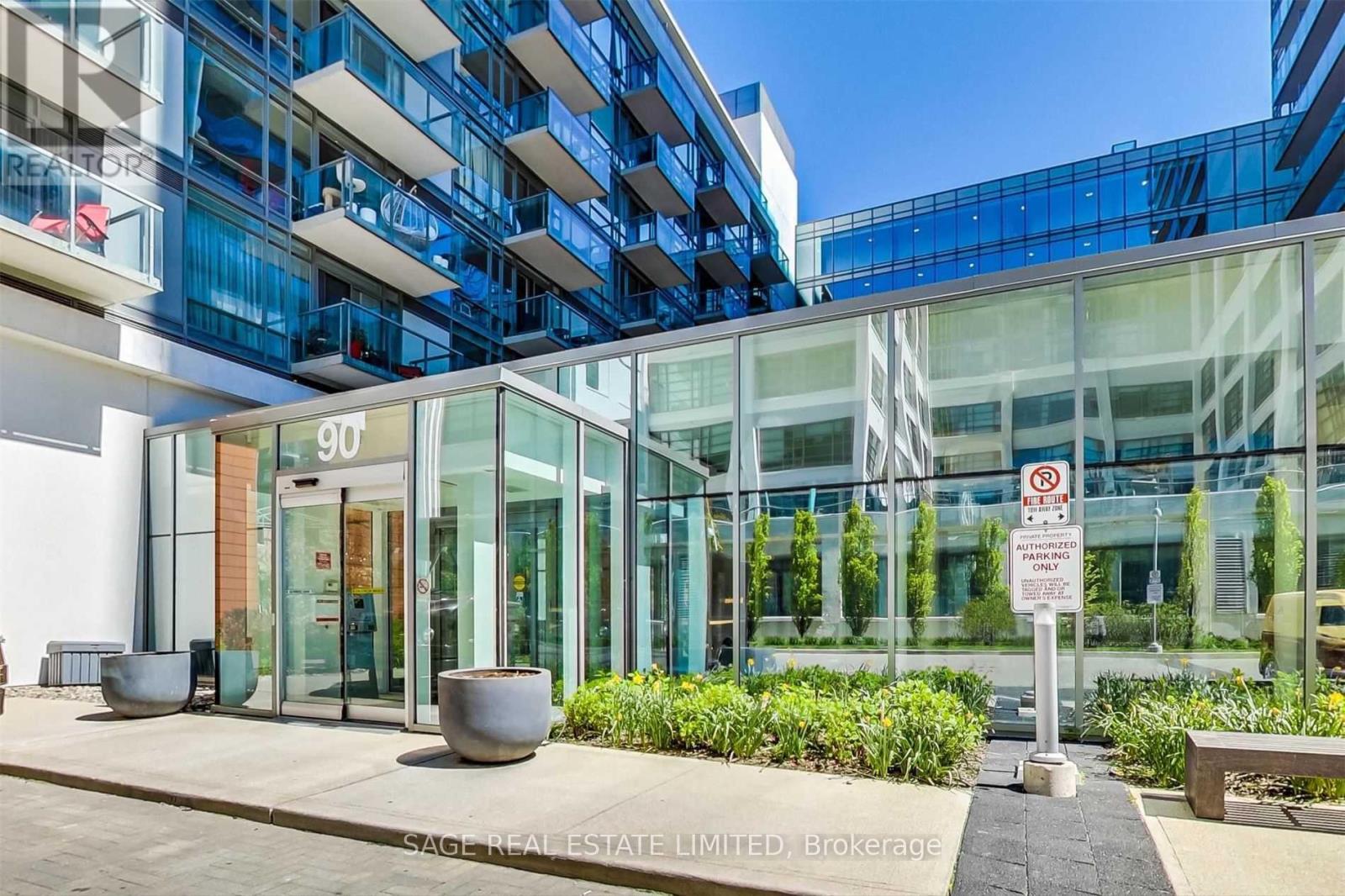 731 - 90 Stadium Road, Toronto, Ontario  M5V 3W5 - Photo 11 - C12461531