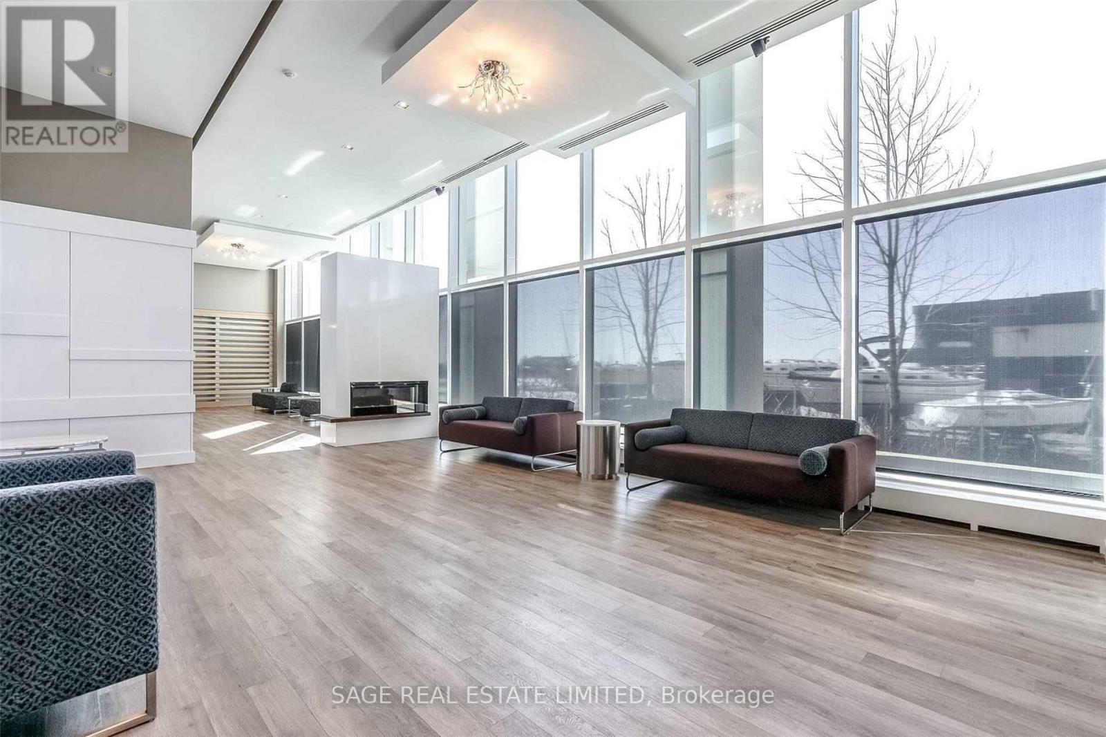 731 - 90 Stadium Road, Toronto, Ontario  M5V 3W5 - Photo 15 - C12461531