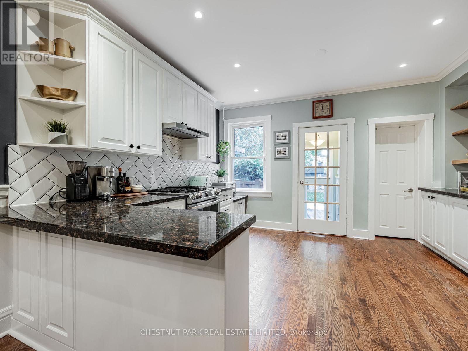 381 Hillsdale Avenue, Toronto, Ontario  M4S 1T9 - Photo 11 - C12461556