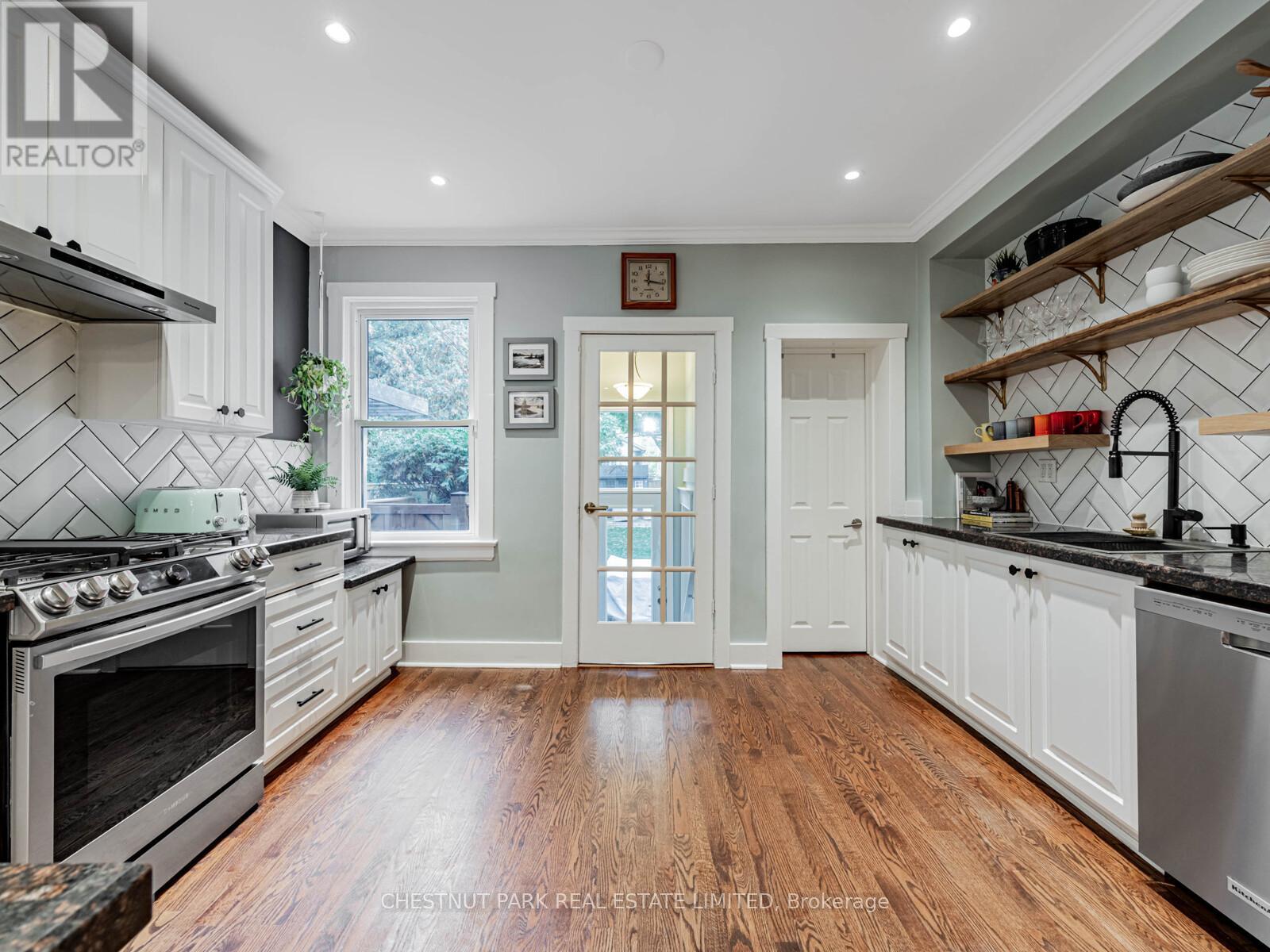 381 Hillsdale Avenue, Toronto, Ontario  M4S 1T9 - Photo 13 - C12461556