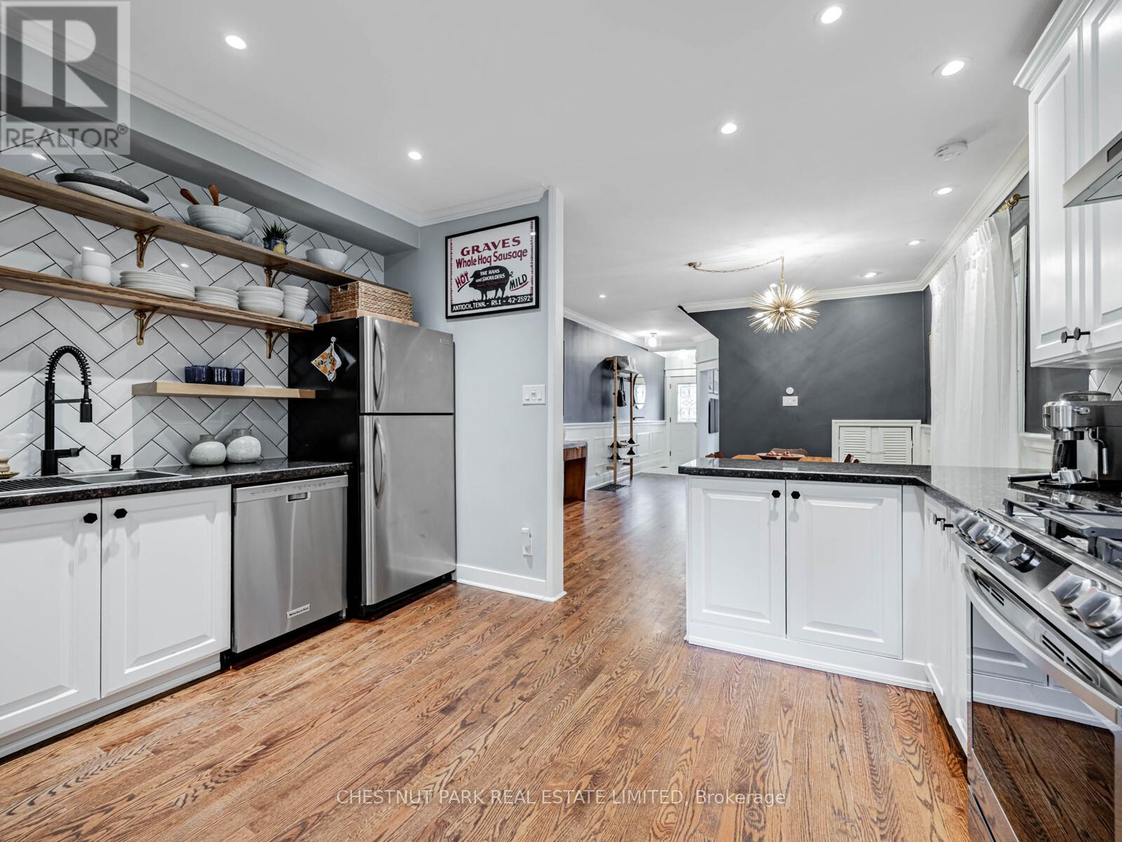 381 Hillsdale Avenue, Toronto, Ontario  M4S 1T9 - Photo 15 - C12461556