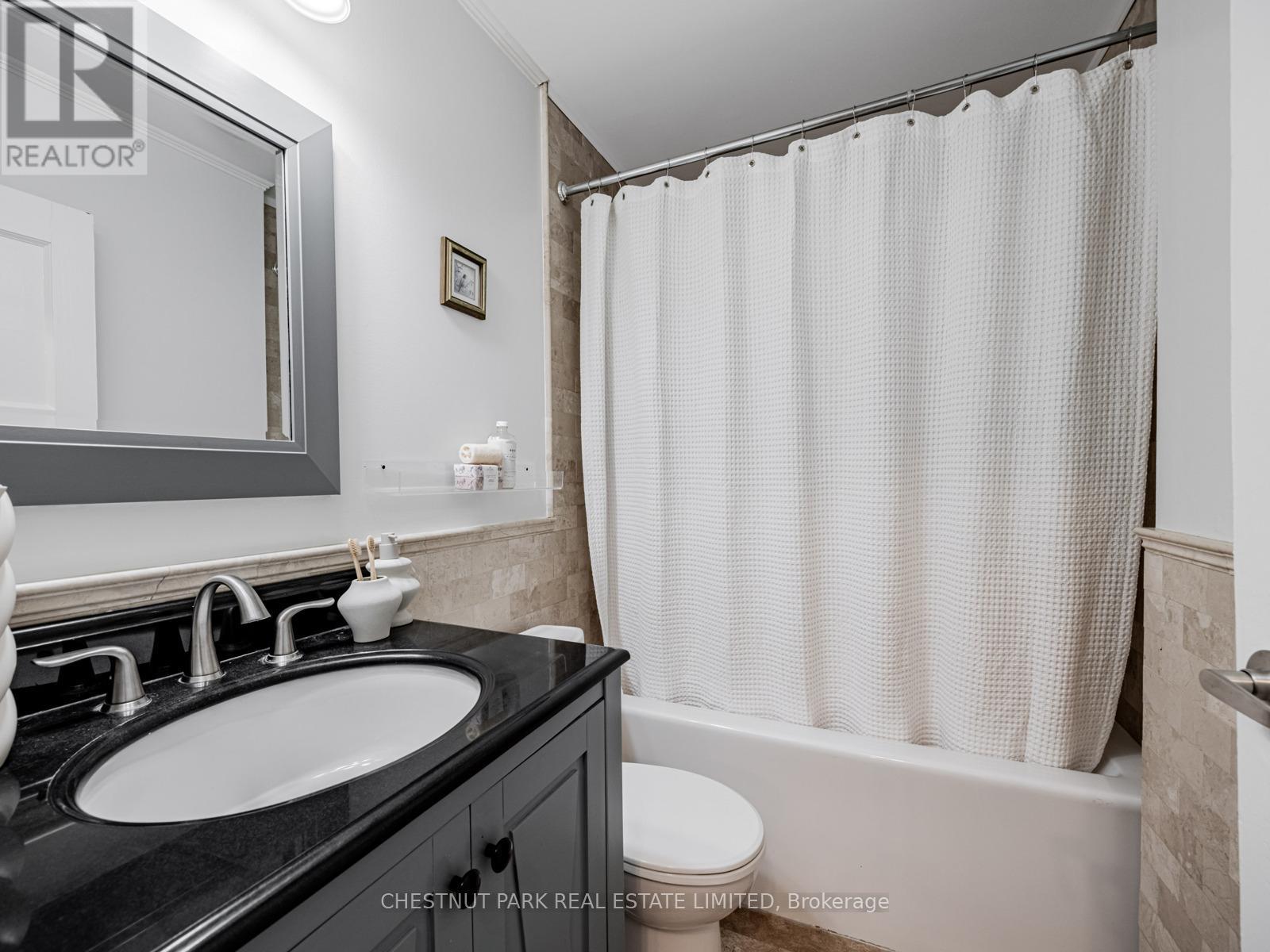 381 Hillsdale Avenue, Toronto, Ontario  M4S 1T9 - Photo 21 - C12461556