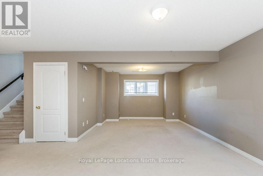 88 61st Street S, Wasaga Beach, Ontario  L9Z 2Z3 - Photo 34 - S12461505