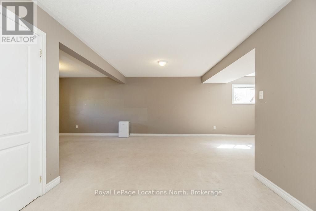 88 61st Street S, Wasaga Beach, Ontario  L9Z 2Z3 - Photo 31 - S12461505
