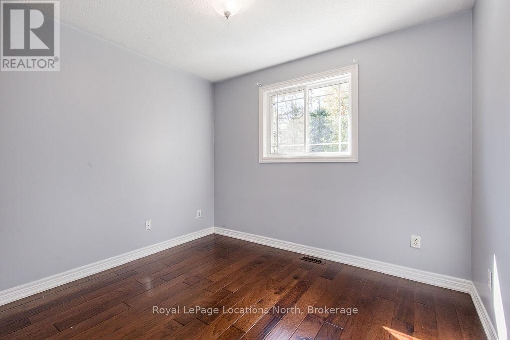 88 61st Street S, Wasaga Beach, Ontario  L9Z 2Z3 - Photo 29 - S12461505
