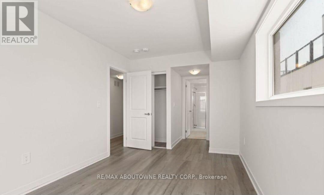 220 - 1695 Dersan Street, Pickering, Ontario  L1V 2P8 - Photo 6 - E12461487
