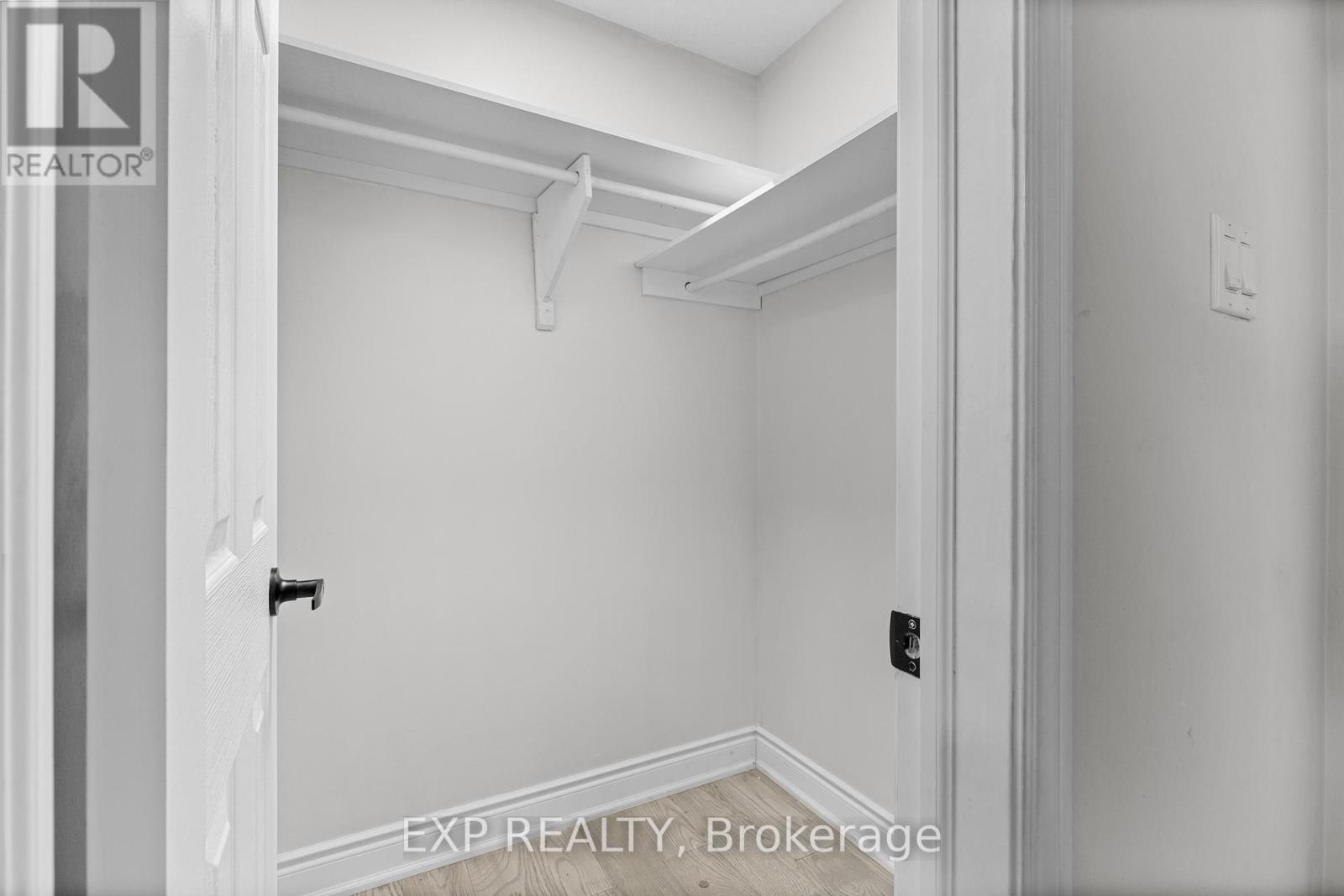 7 Macdermott Drive, Ajax, Ontario  L1T 3S7 - Photo 18 - E12461490