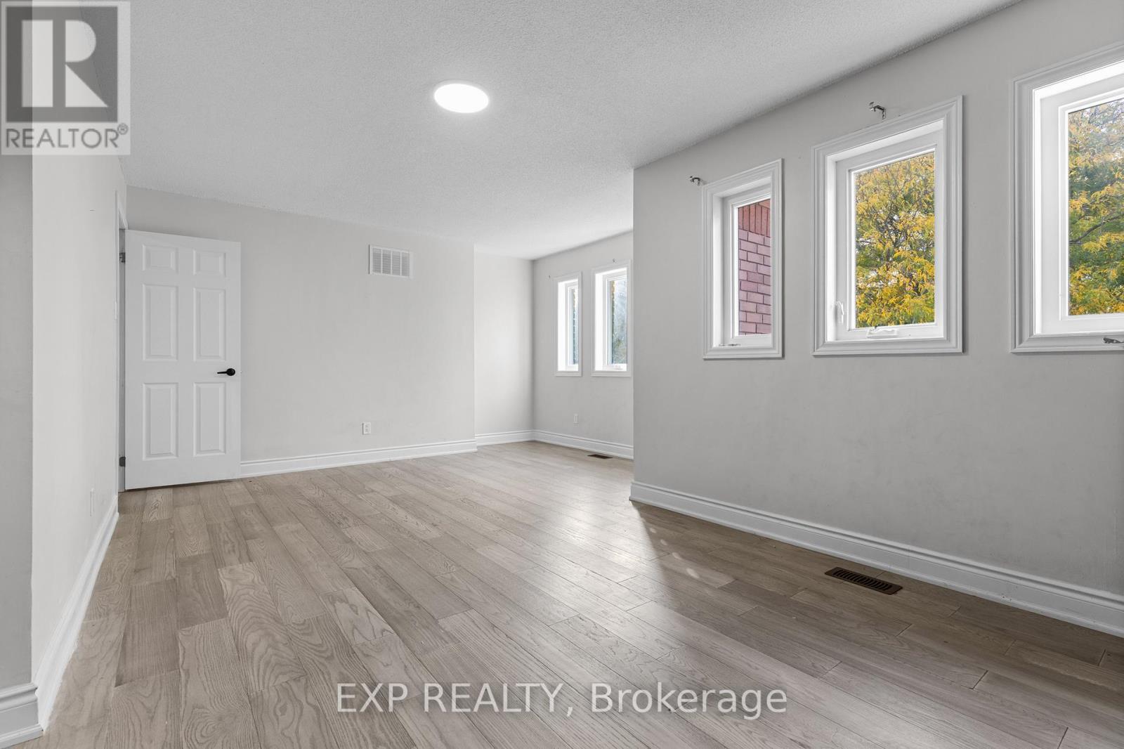 7 Macdermott Drive, Ajax, Ontario  L1T 3S7 - Photo 33 - E12461490
